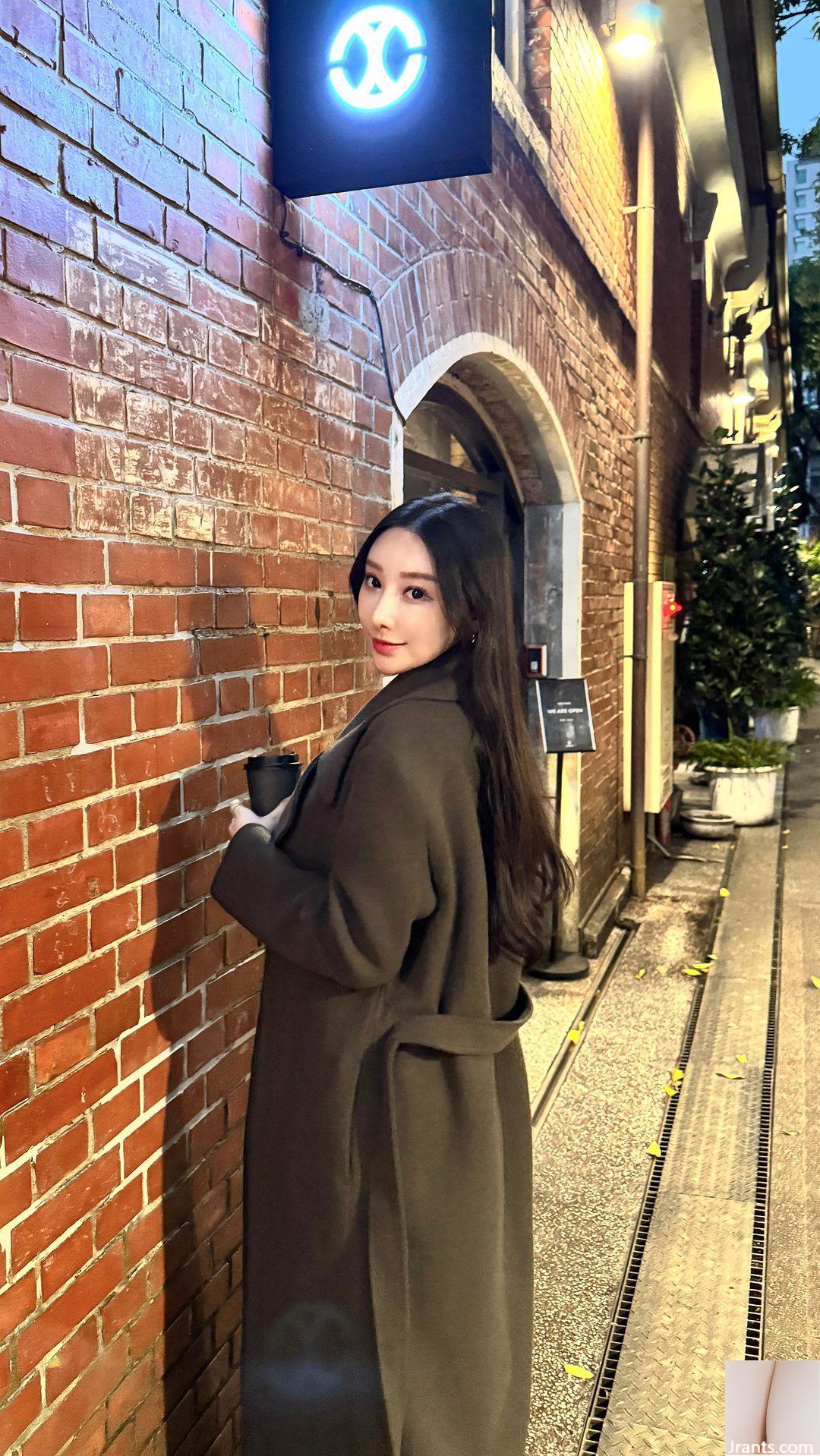 Cô gái xinh đẹp thanh lịch “Wu Jian” quyến rũ đến mức không ai có thể cưỡng lại được (27P) - Ảnh 8