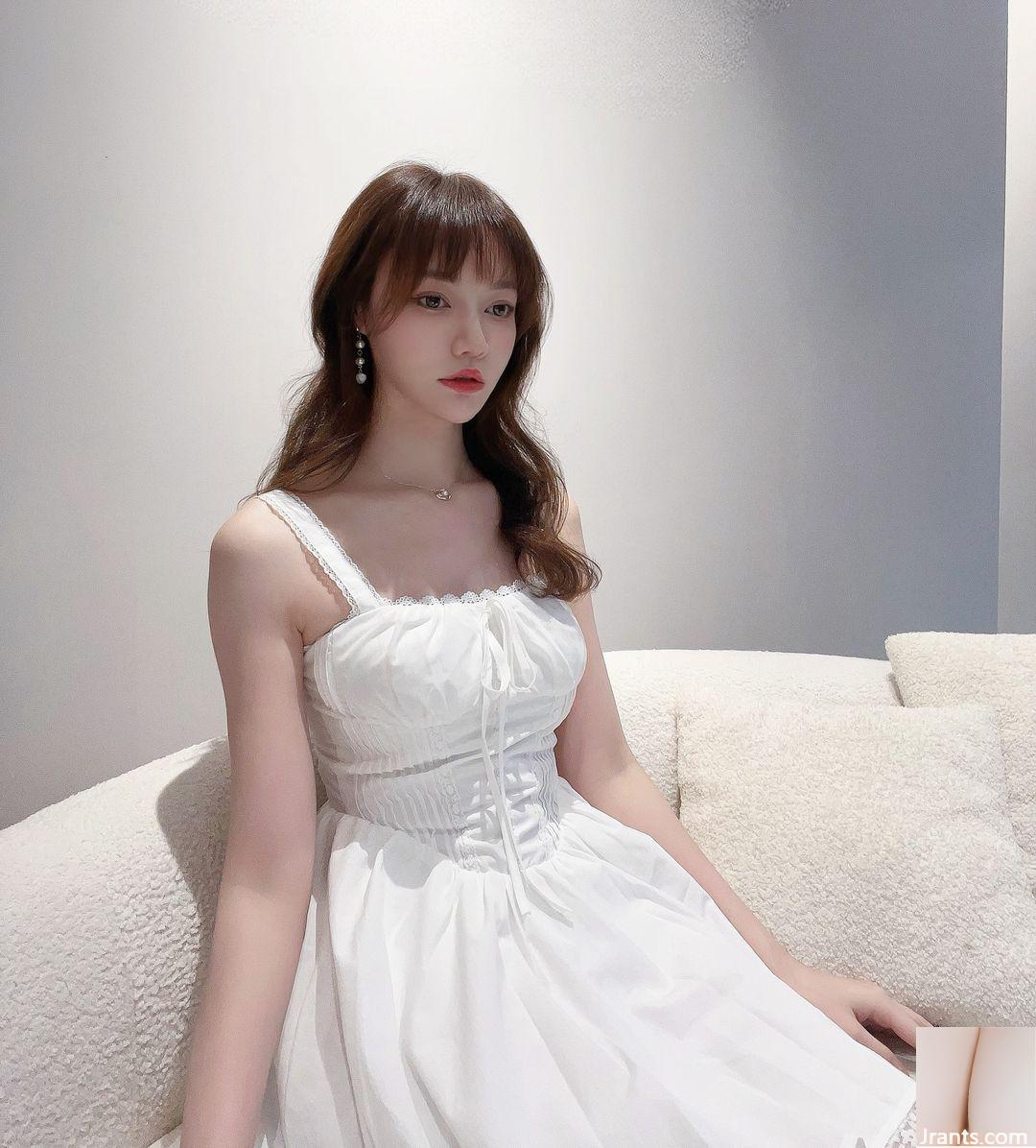 Vóc dáng cao cấp “Su Xiaoli” có bộ ngực tròn trịa và đầy đặn với đường cong bắt mắt (45P) - Ảnh 42