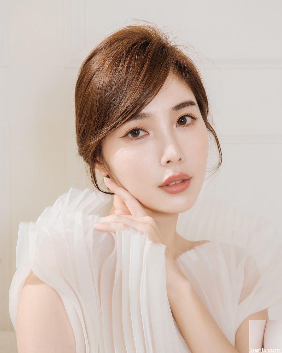 Sự ngọt ngào ngoài bảng xếp hạng “Zhu Qiyu” eo thon + làn da trắng ngần, quá chuẩn (31P) - Ảnh 19