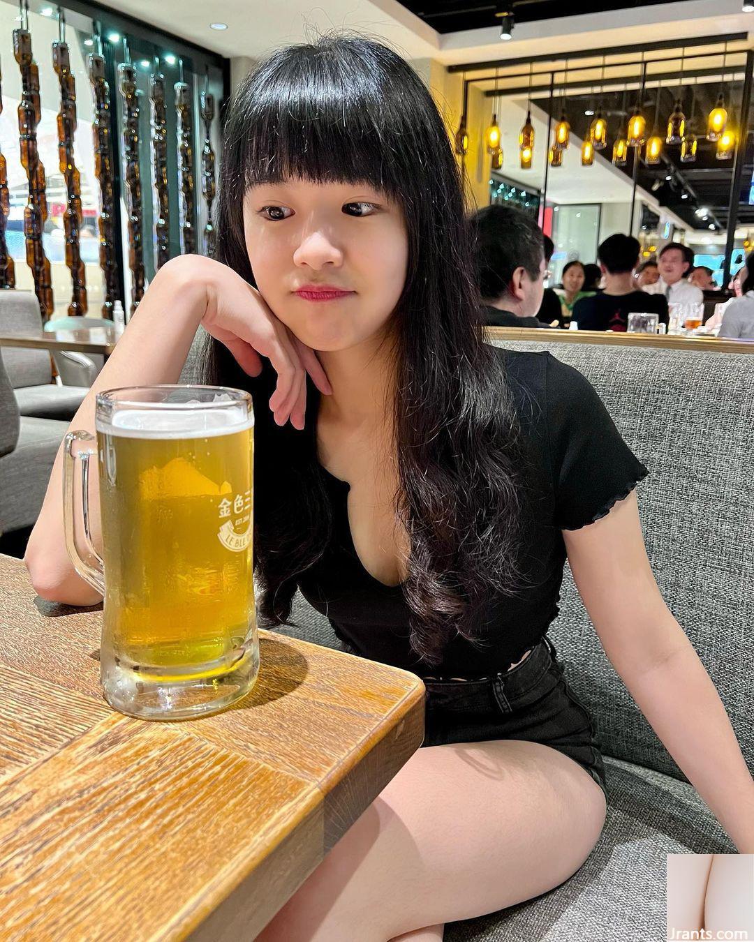 “Zhang Yuting” có vẻ ngoài rất gợi cảm và hấp dẫn (25P) - Ảnh 10