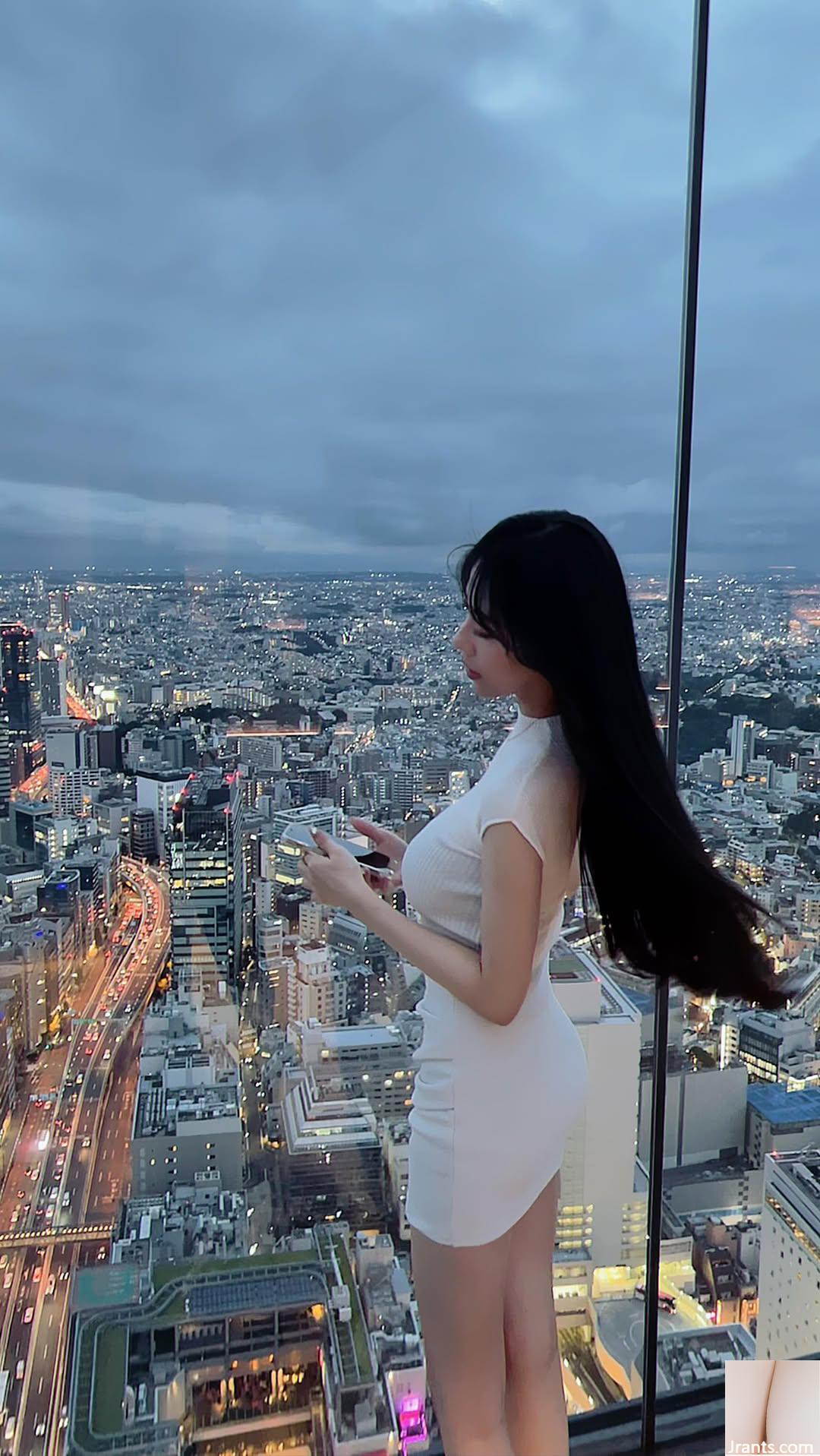 Nhân vật quỷ dị “Zhang Qiqi” có vẻ ngoài ngọt ngào, bắt mắt và toát lên sự cám dỗ tột độ (46P) - Ảnh 11