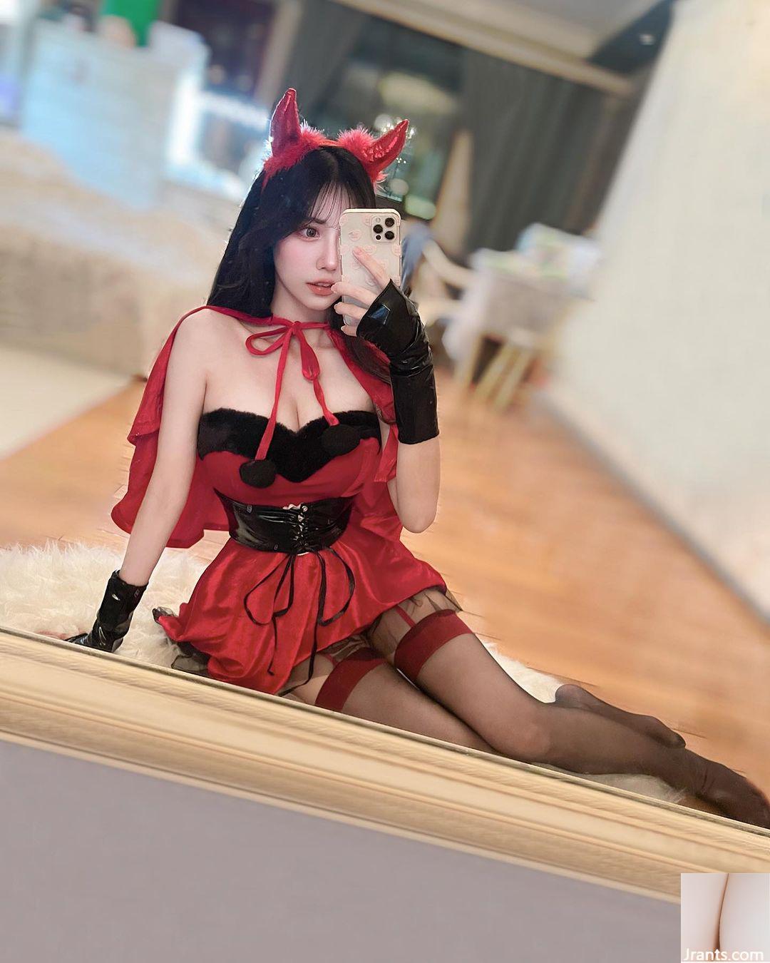 Nhân vật quỷ dị “Zhang Qiqi” có vẻ ngoài ngọt ngào, bắt mắt và toát lên sự cám dỗ tột độ (46P) - Ảnh 6