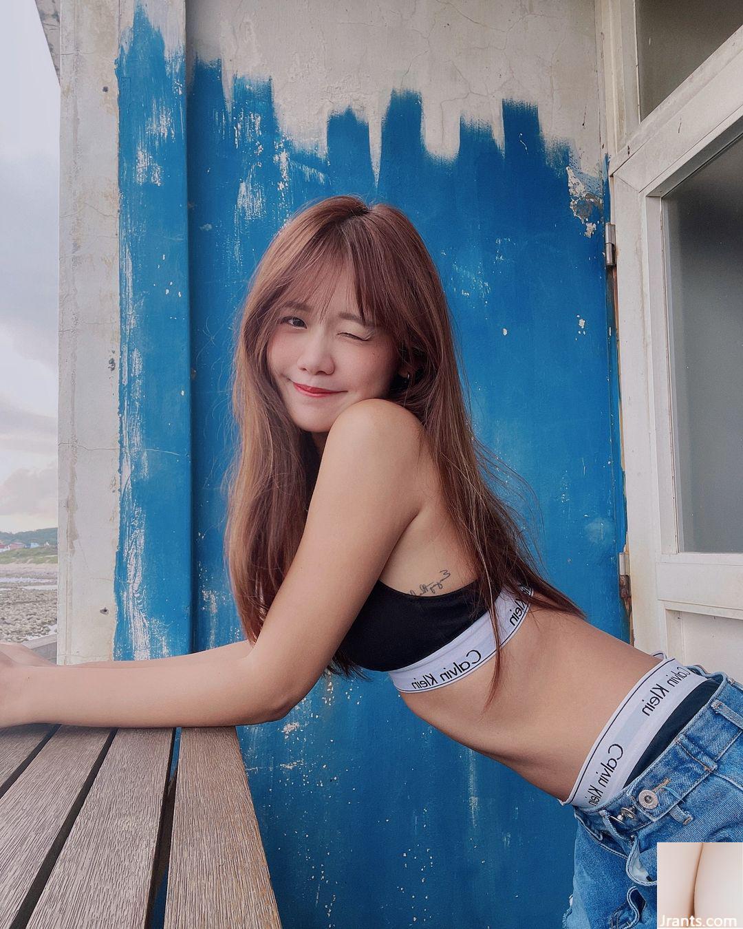 Người nổi tiếng nóng bỏng trên Internet “Cynthia. Xixi” vừa ngọt ngào, vừa gợi cảm và không thể cưỡng lại sự cám dỗ của toàn bộ cơ thể (33P) - Ảnh 19