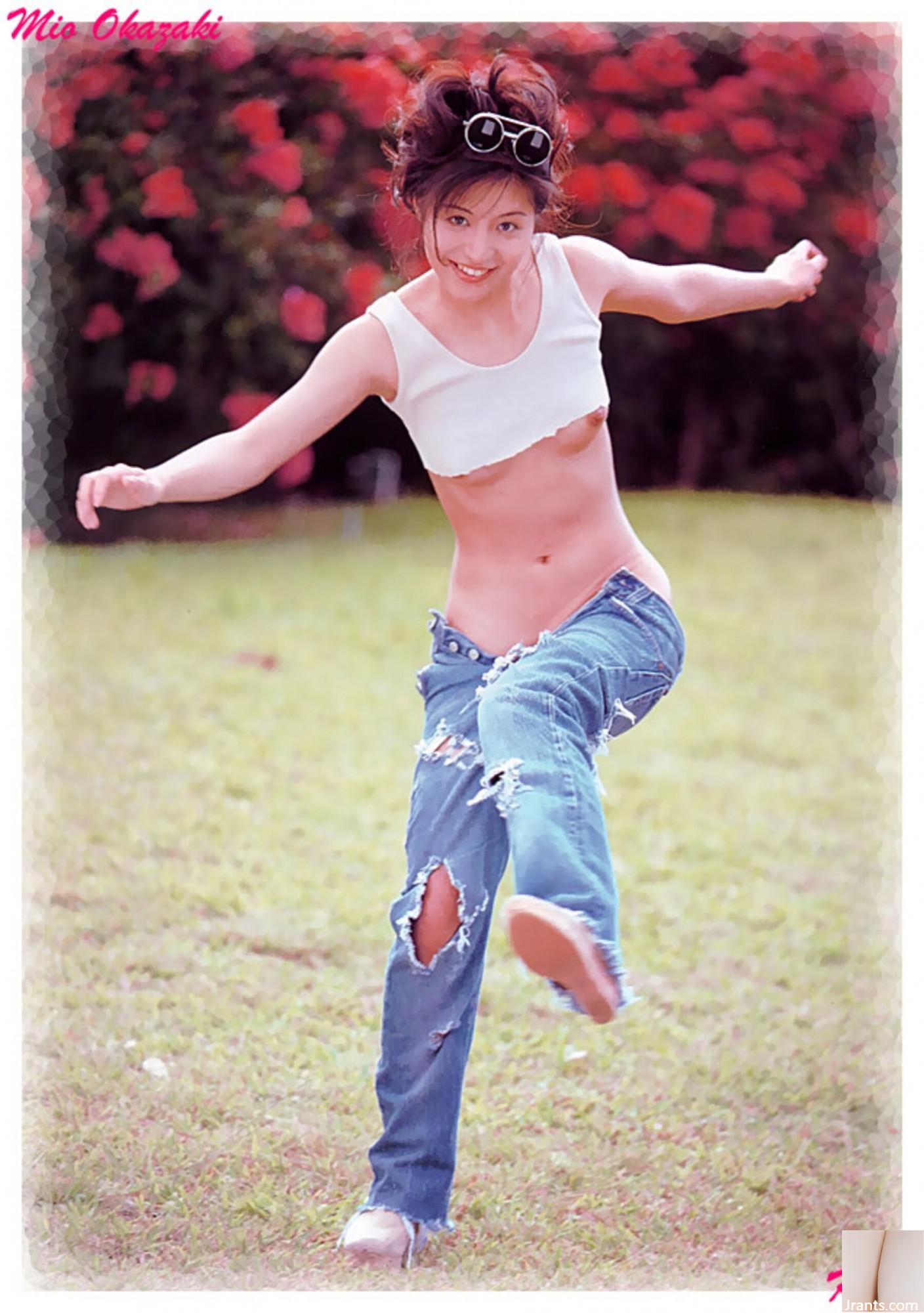 Người đẹp Okazaki (Ảnh) (KUNIScan) (64P)