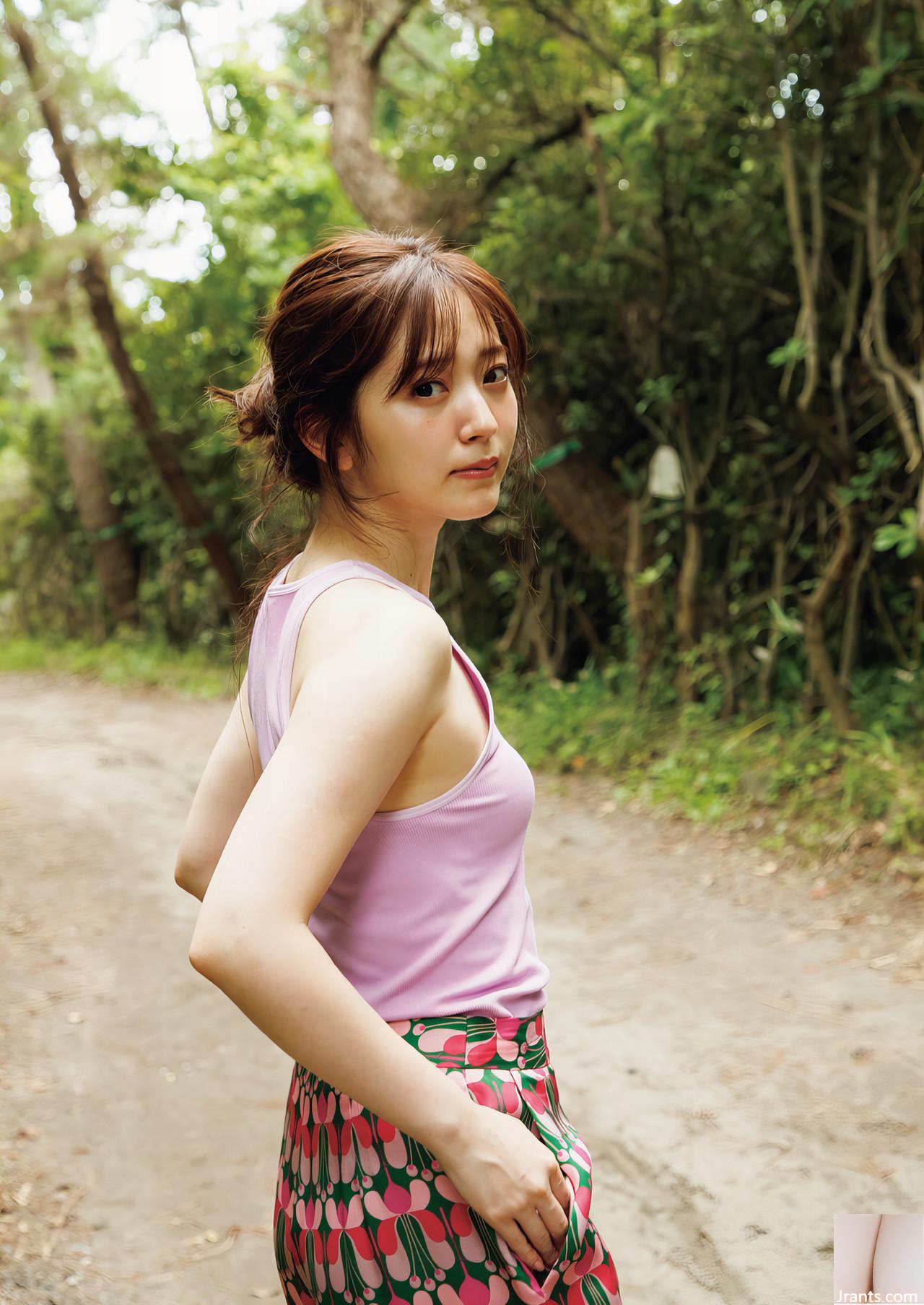 (Suzuki Airi) Bộ ngực gợi cảm, đôi chân thon và nụ cười ngọt ngào quyến rũ (41P) - Ảnh 18