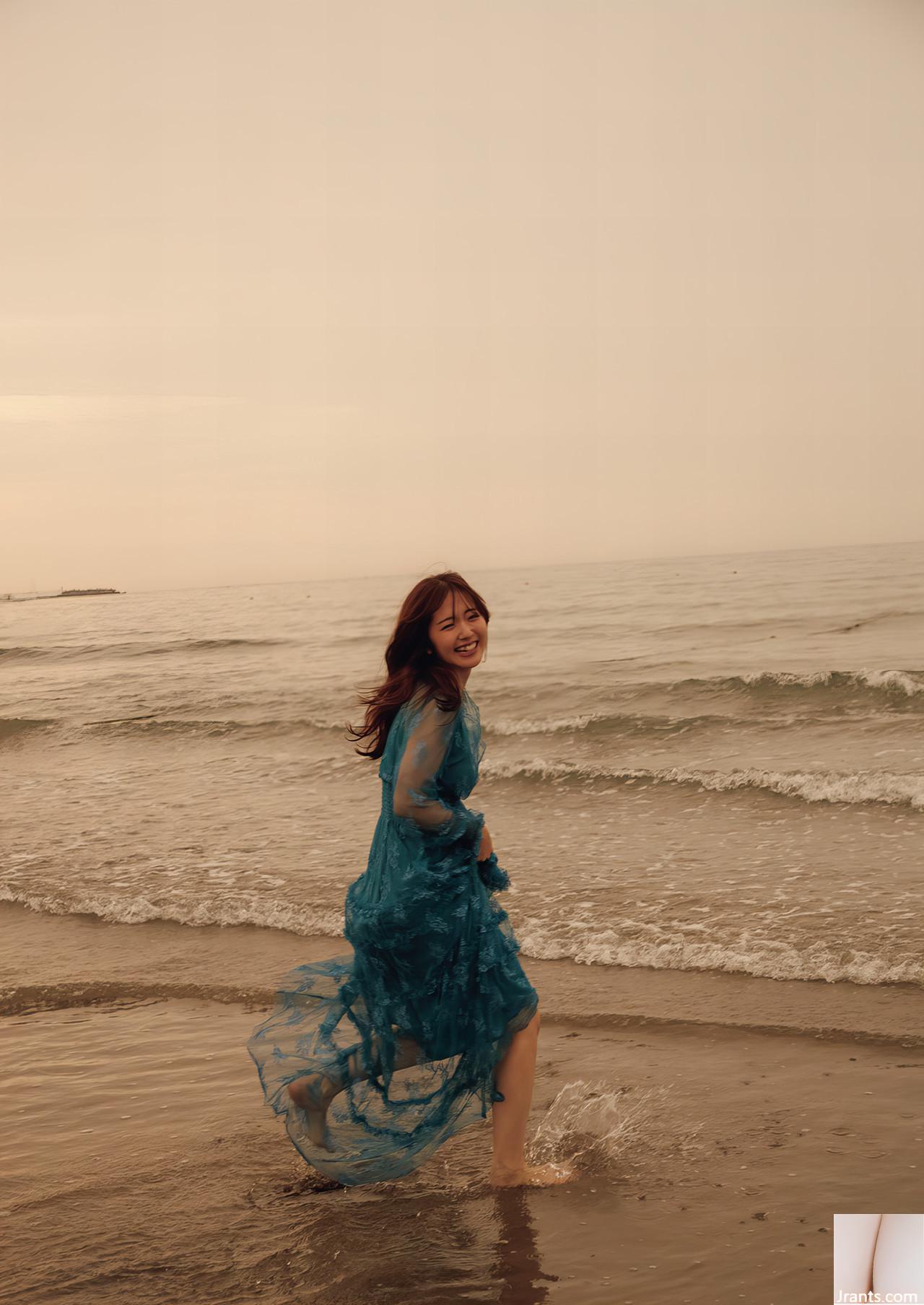 (Suzuki Airi) Bộ ngực gợi cảm, đôi chân thon và nụ cười ngọt ngào quyến rũ (41P) - Ảnh 38