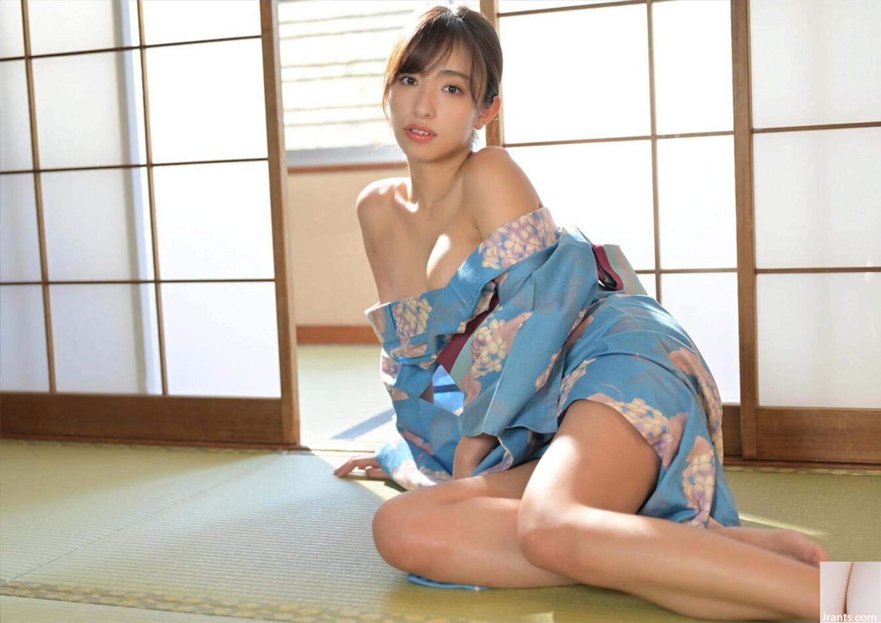 (Takanashi Mizuki) Bộ ngực đầy đặn khiến người ta muốn xấu nếu không chán (33P) - Ảnh 12