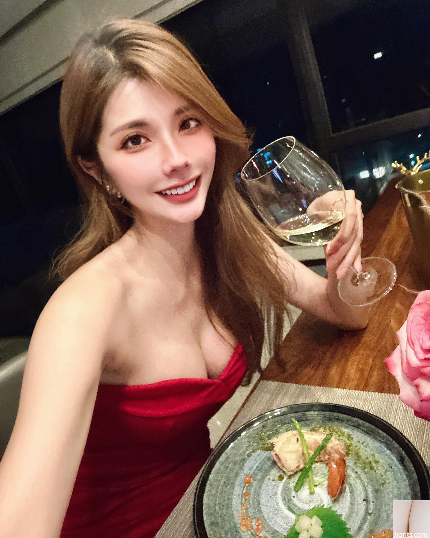 Perfect Curves (JoannaLin Mumu) Săn chắc, đắt giá và đầy đặn, siêu gợi cảm (20P) - Ảnh 17