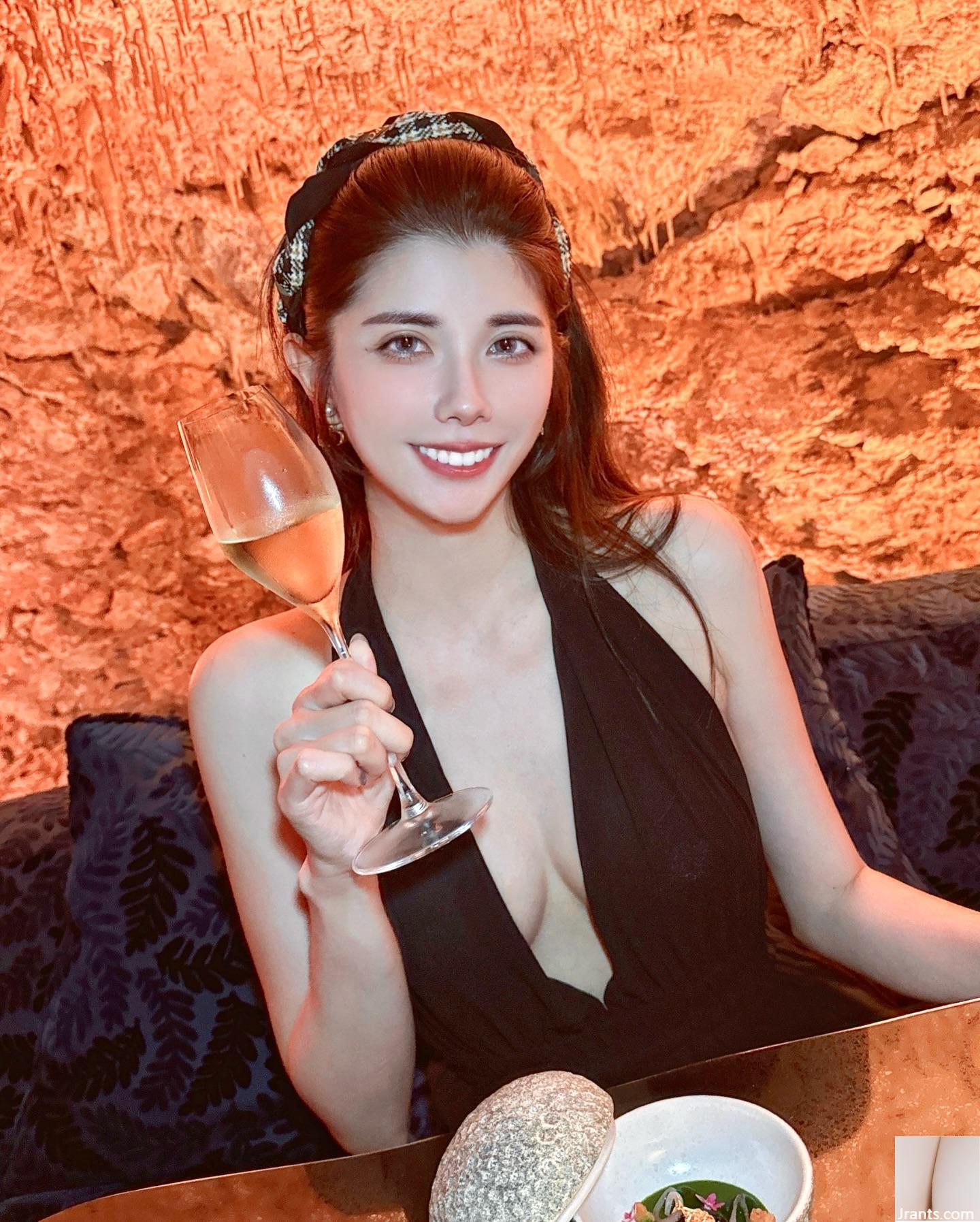 Perfect Curves (JoannaLin Mumu) Săn chắc, đắt giá và đầy đặn, siêu gợi cảm (20P) - Ảnh 8