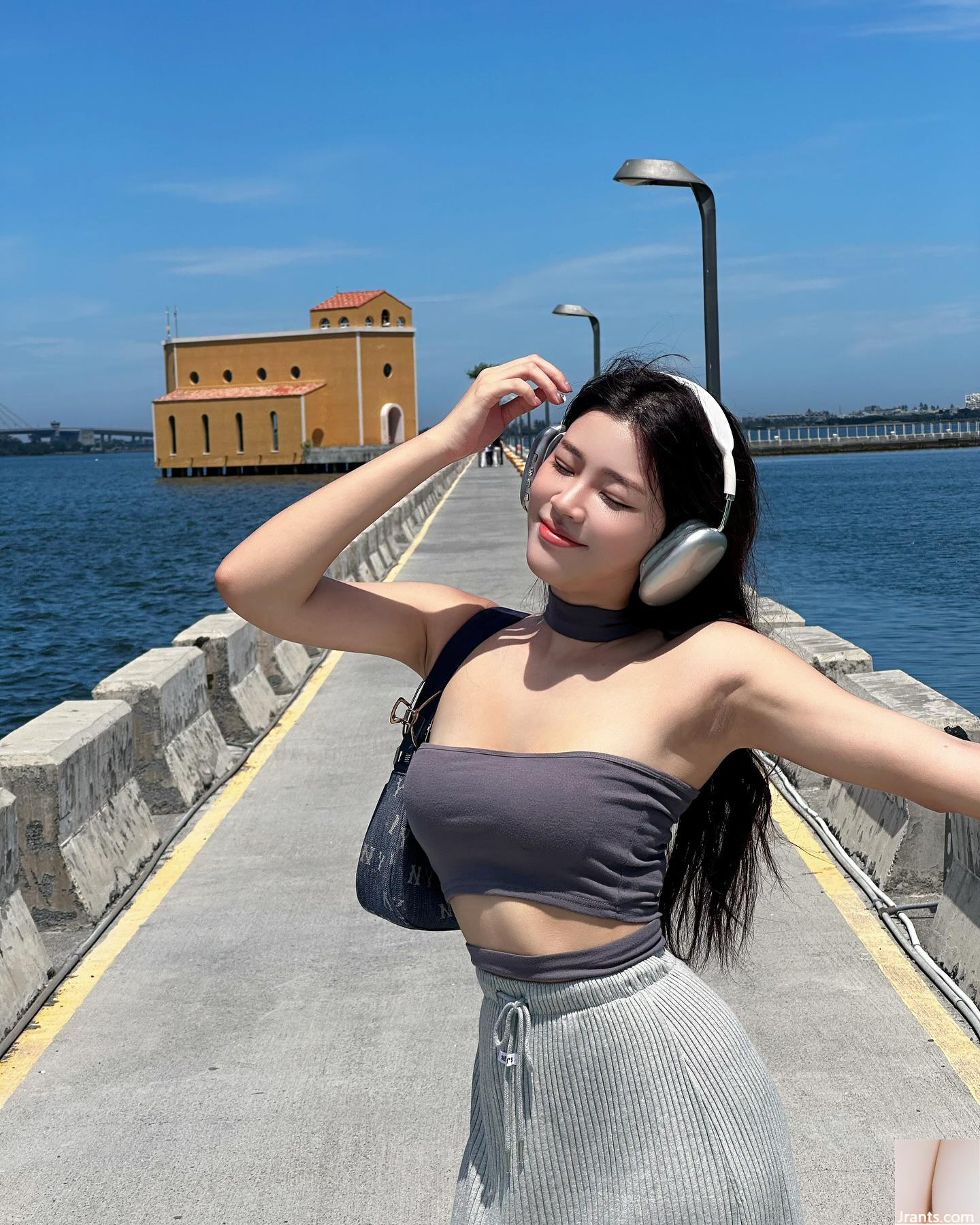 Sự tương phản tuyệt vời giữa vẻ đẹp tự nhiên, đôi chân đẹp và hương vị ngọt ngào của “Slin Lin” (17P) - Ảnh 2