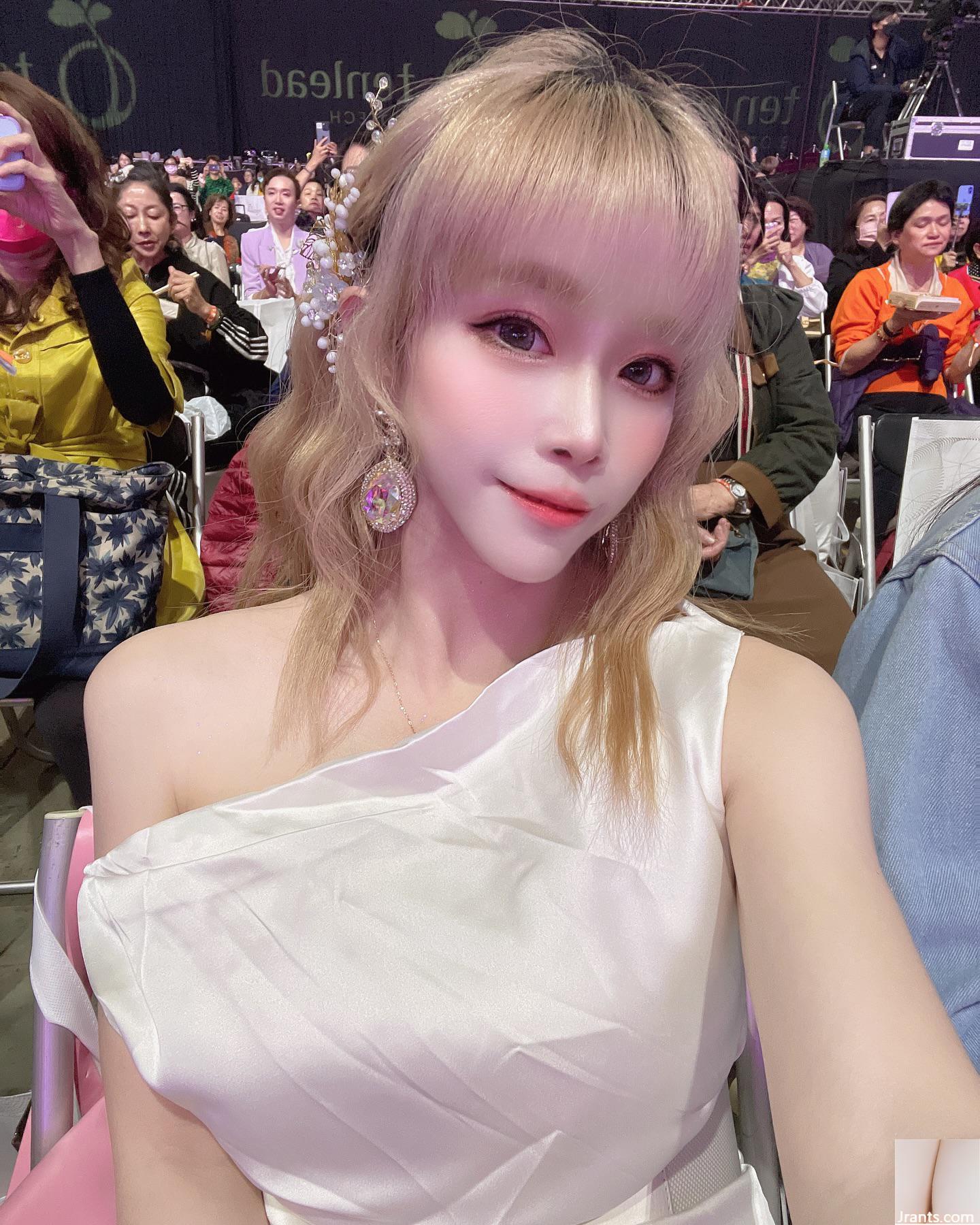 “Zhu Zhuqi” mắt to và ngấn nước che giấu vóc dáng đẹp và khá bắt mắt (28P) - Ảnh 13