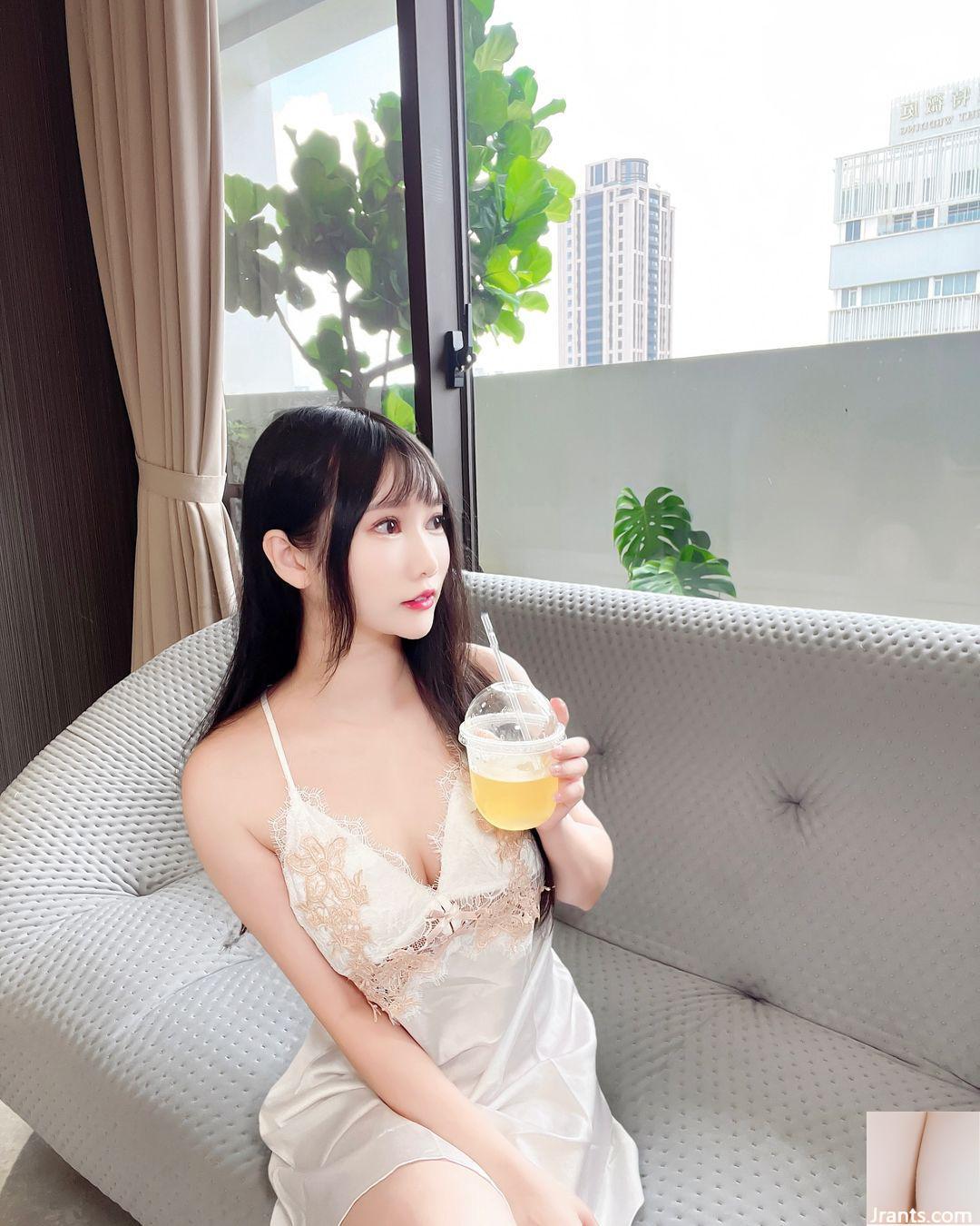 “Huang Yuwen” quyến rũ có thân hình nóng bỏng đến mức hôi (37P)