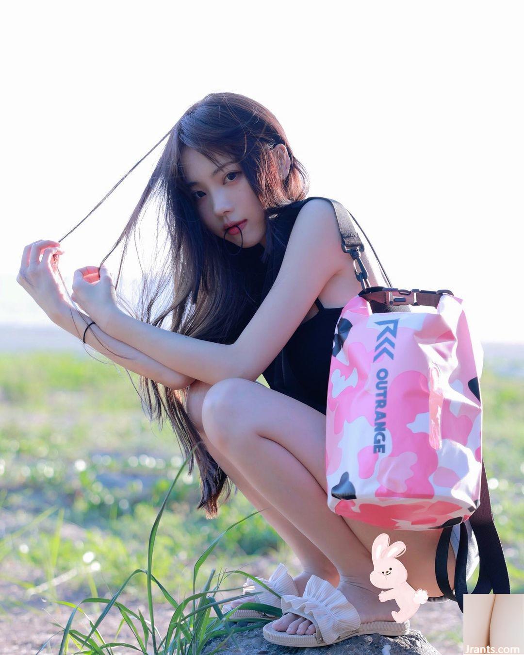 “Zhao Rabbit” có dáng người đẹp, khí chất gợi cảm và toát lên thần thái thần tiên (30P) - Ảnh 4