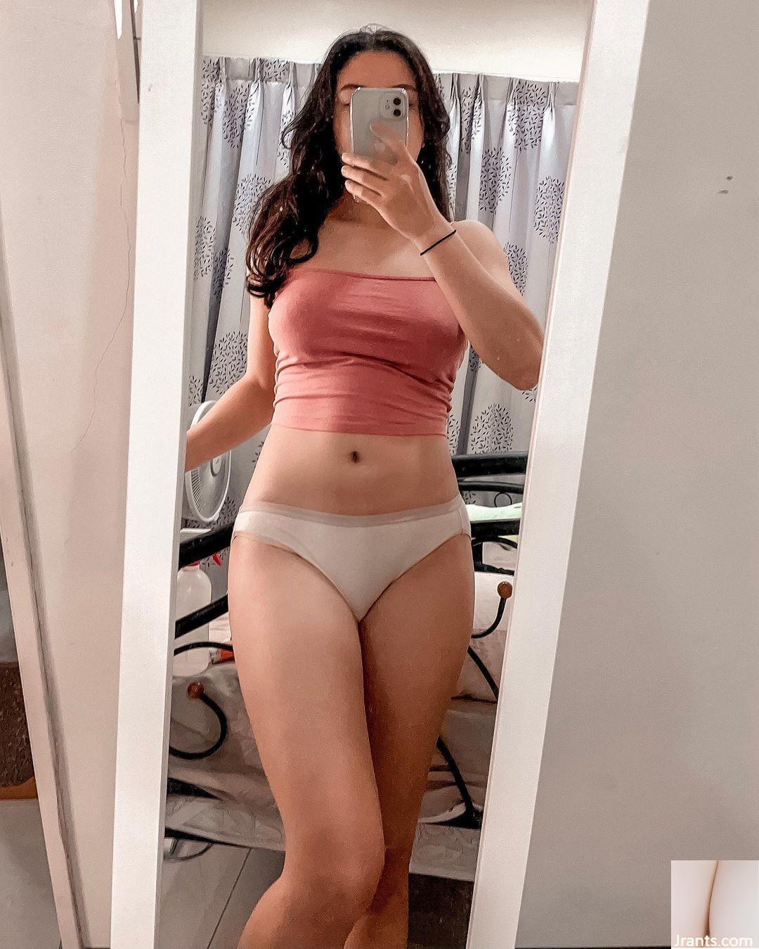 Thân hình nóng bỏng “Mao Mi-Catty” có cặp mông cong và ngoại hình xinh đẹp (45P) - Ảnh 19