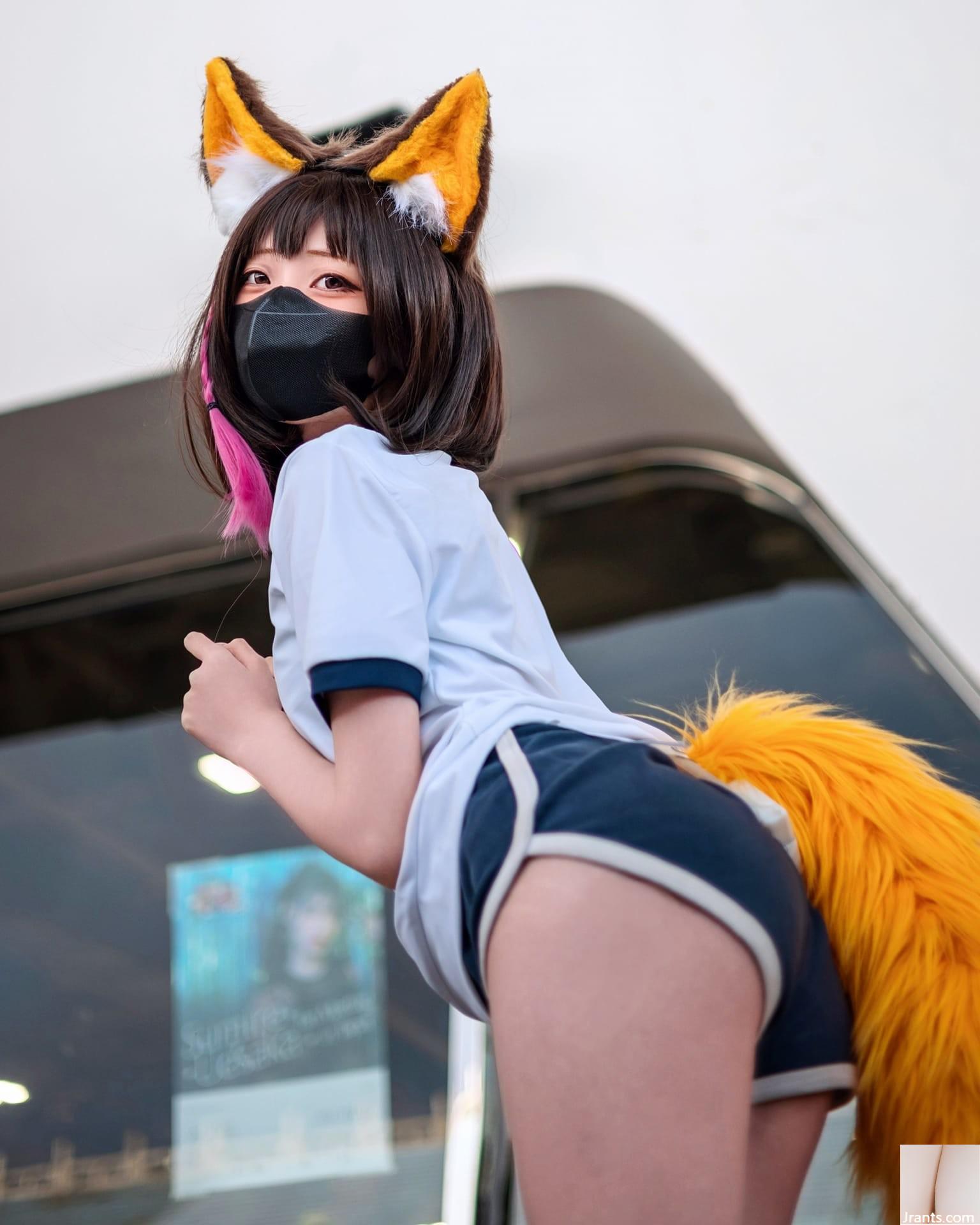 Người nổi tiếng nóng bỏng trên Internet “Li Zi” là một cô gái siêu nóng bỏng và ngọt ngào với ngoại hình hoàn hảo (28P) - Ảnh 15