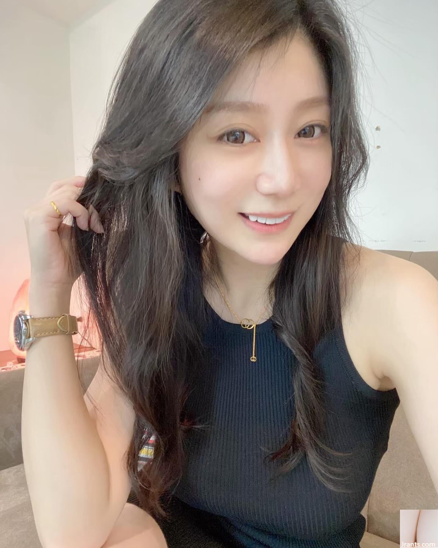 Vòng eo săn chắc của mỹ nhân vô song “Feng Ying” khiến cư dân mạng phải trầm trồ (18P) - Ảnh 13