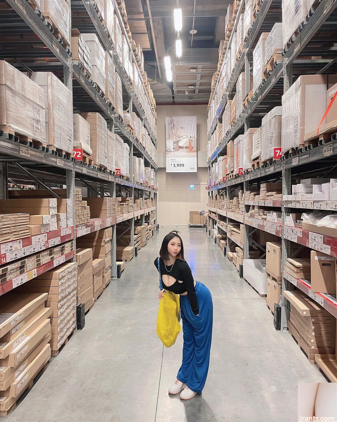 “Meixi” đáng ghen tị khoe sự nghiệp trong bộ ảnh gợi cảm khiến dân tình mê mẩn (28P) - Ảnh 3