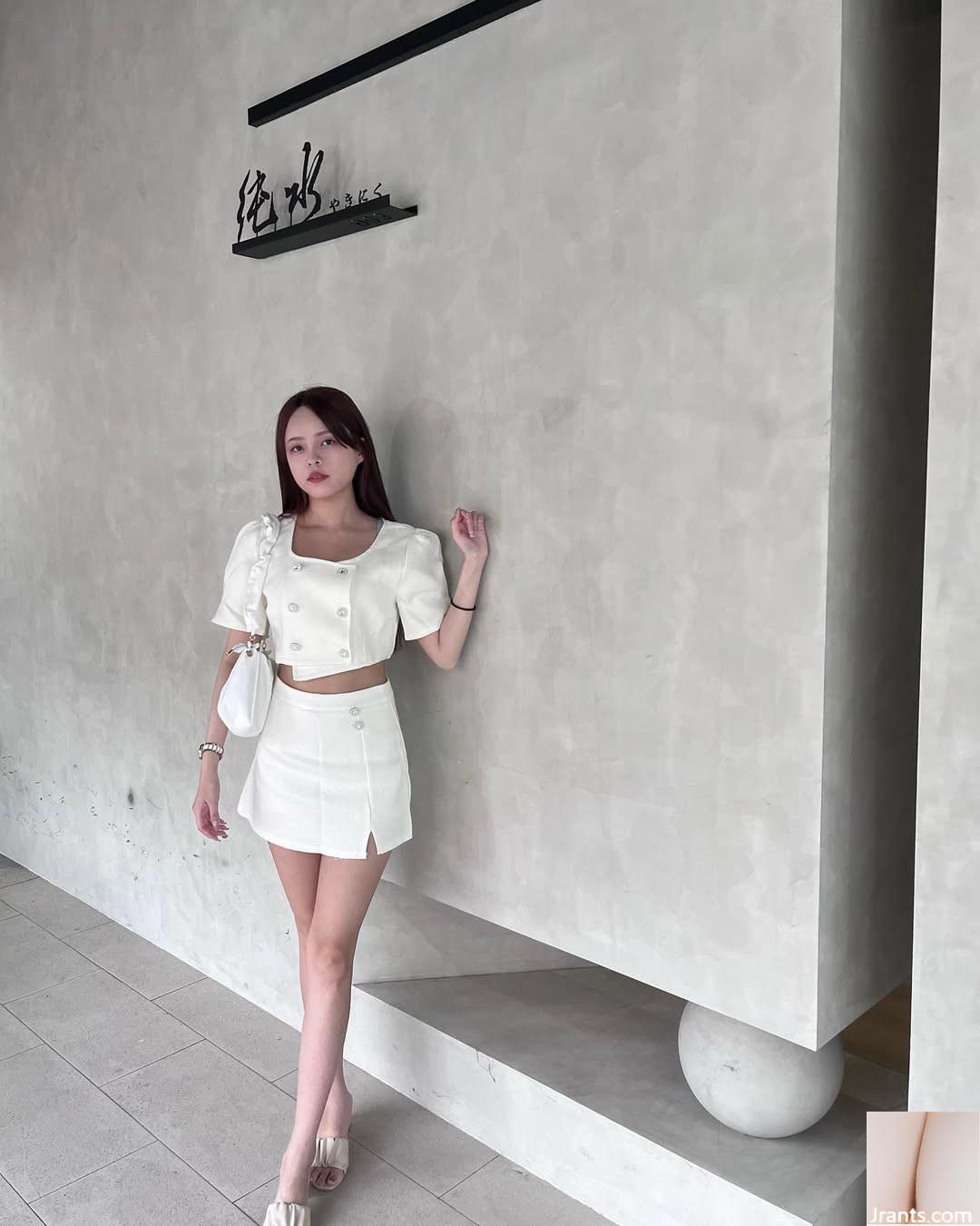 Bộ ảnh sexy, nóng bỏng của mỹ nhân chữa bệnh “Yang” khiến dân tình không thể rời mắt (33P) - Ảnh 9