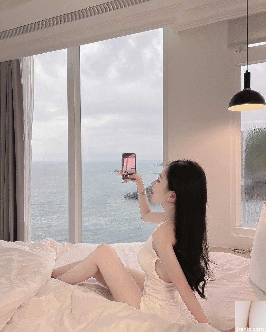 Vòng eo hoàn hảo của “Qianrong” với bộ ngực khủng và đẹp khiến người ta mê ngay lập tức (33P) - Ảnh 12