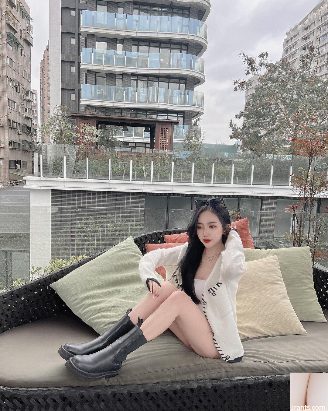 Vòng eo hoàn hảo của “Qianrong” với bộ ngực khủng và đẹp khiến người ta mê ngay lập tức (33P) - Ảnh 4