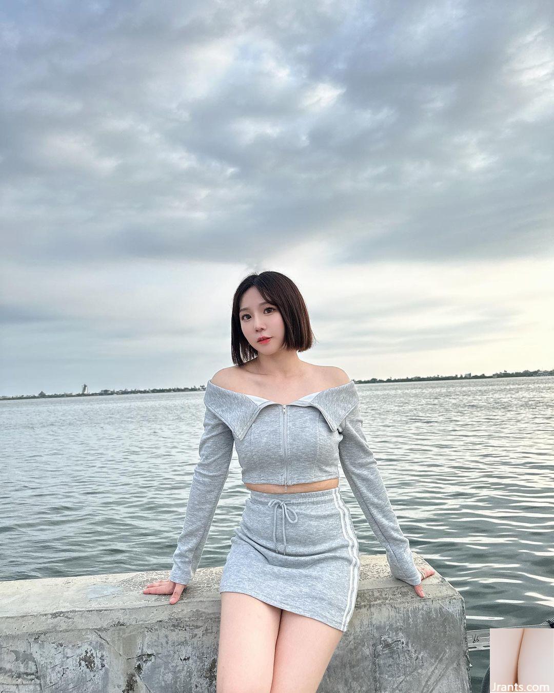 Những đường cong quyến rũ đến mức “Nian Niannian” có bộ ngực đẹp trắng trẻo và những đường cong gợi cảm nóng bỏng và quyến rũ (32P) - Ảnh 20