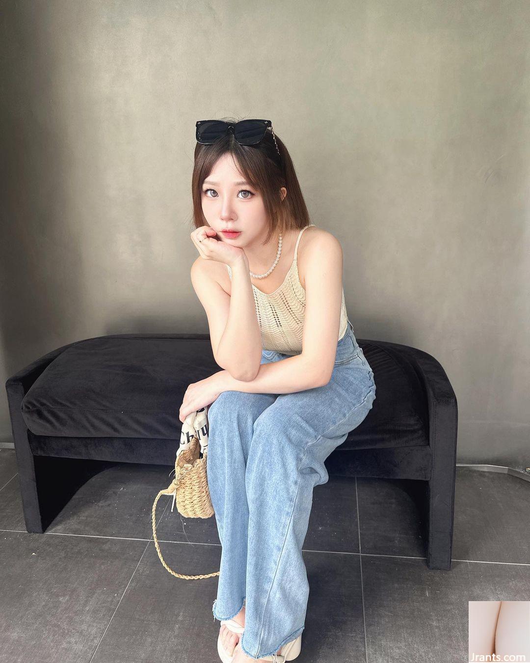 Những đường cong quyến rũ đến mức “Nian Niannian” có bộ ngực đẹp trắng trẻo và những đường cong gợi cảm nóng bỏng và quyến rũ (32P) - Ảnh 22