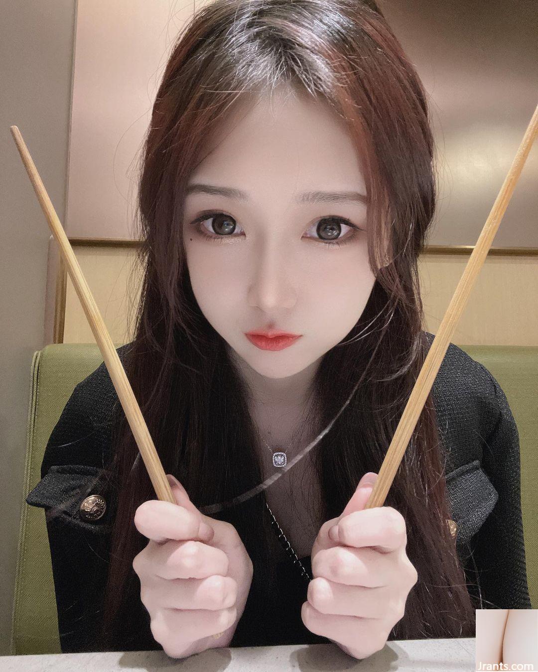 Bộ ảnh xinh đẹp về “trái tim ấm áp bé nhỏ” của nàng tiên giáng trần xoa dịu cơ thể và tinh thần, sức chịu đựng quá mãnh liệt (25P) - Ảnh 17