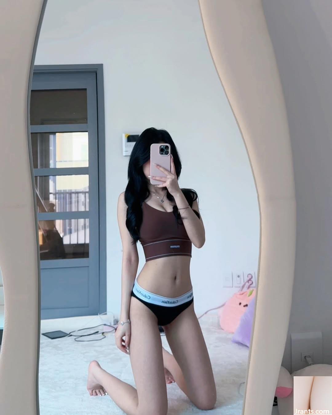 “Xuanxuan” ngọt ngào và gợi cảm với đường cong cơ thể rõ ràng (24P) - Ảnh 3