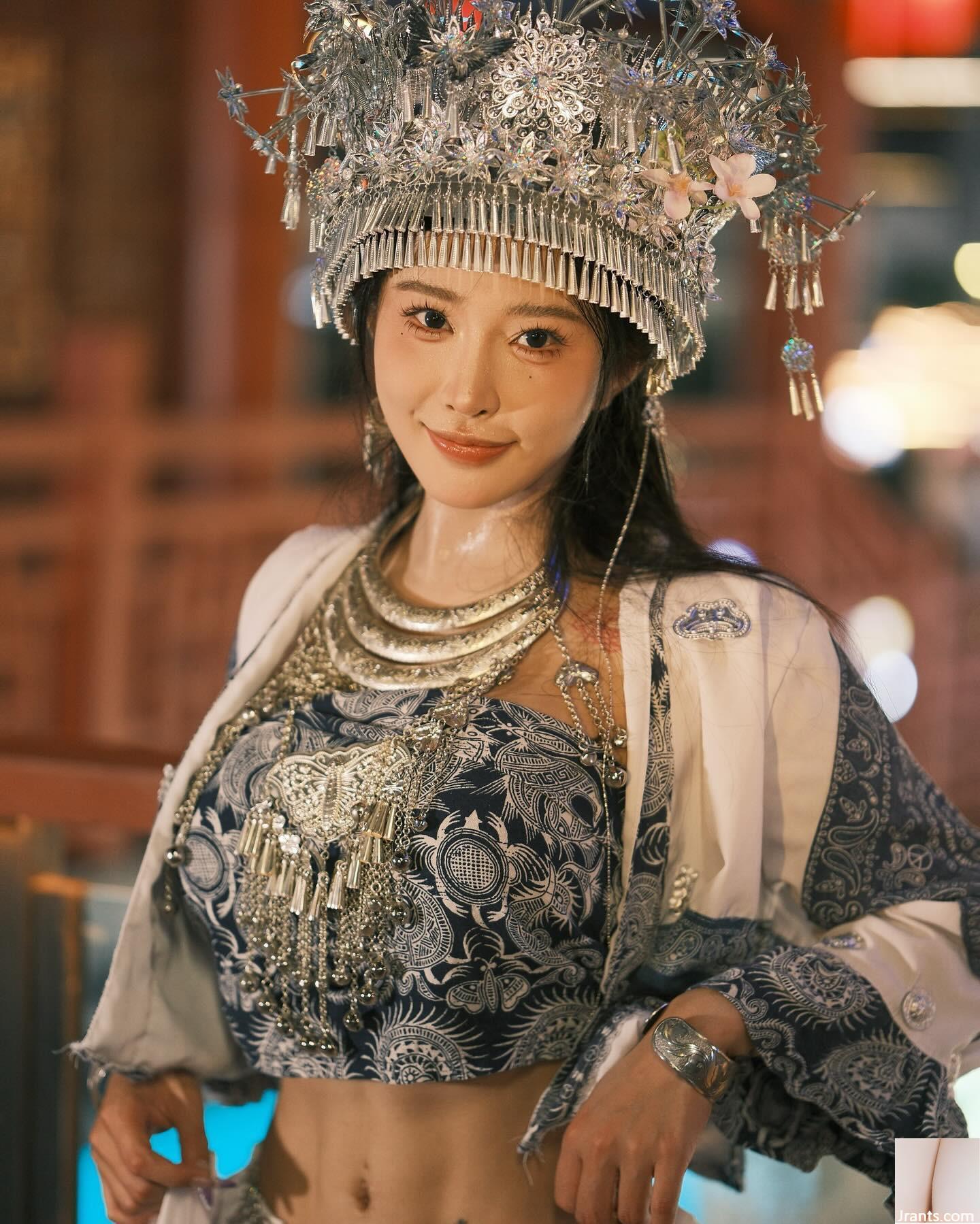 Vòng một đầy đặn của “Song Yuxin” ngực khủng khiến khán giả phấn khích (20P) - Ảnh 3