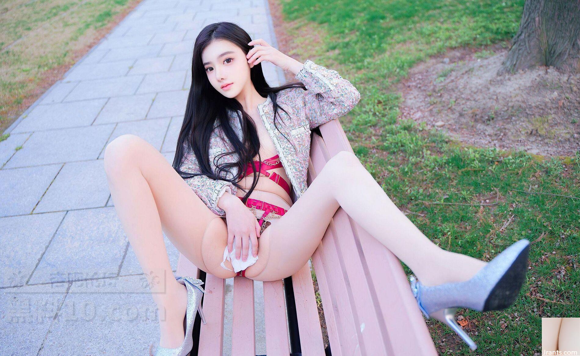 Bộ đồ lót màu hồng gợi cảm của người mẫu trẻ Neng Xueer đẹp nhất ở công viên ngoài trời thật gợi cảm (23P) - Ảnh 9