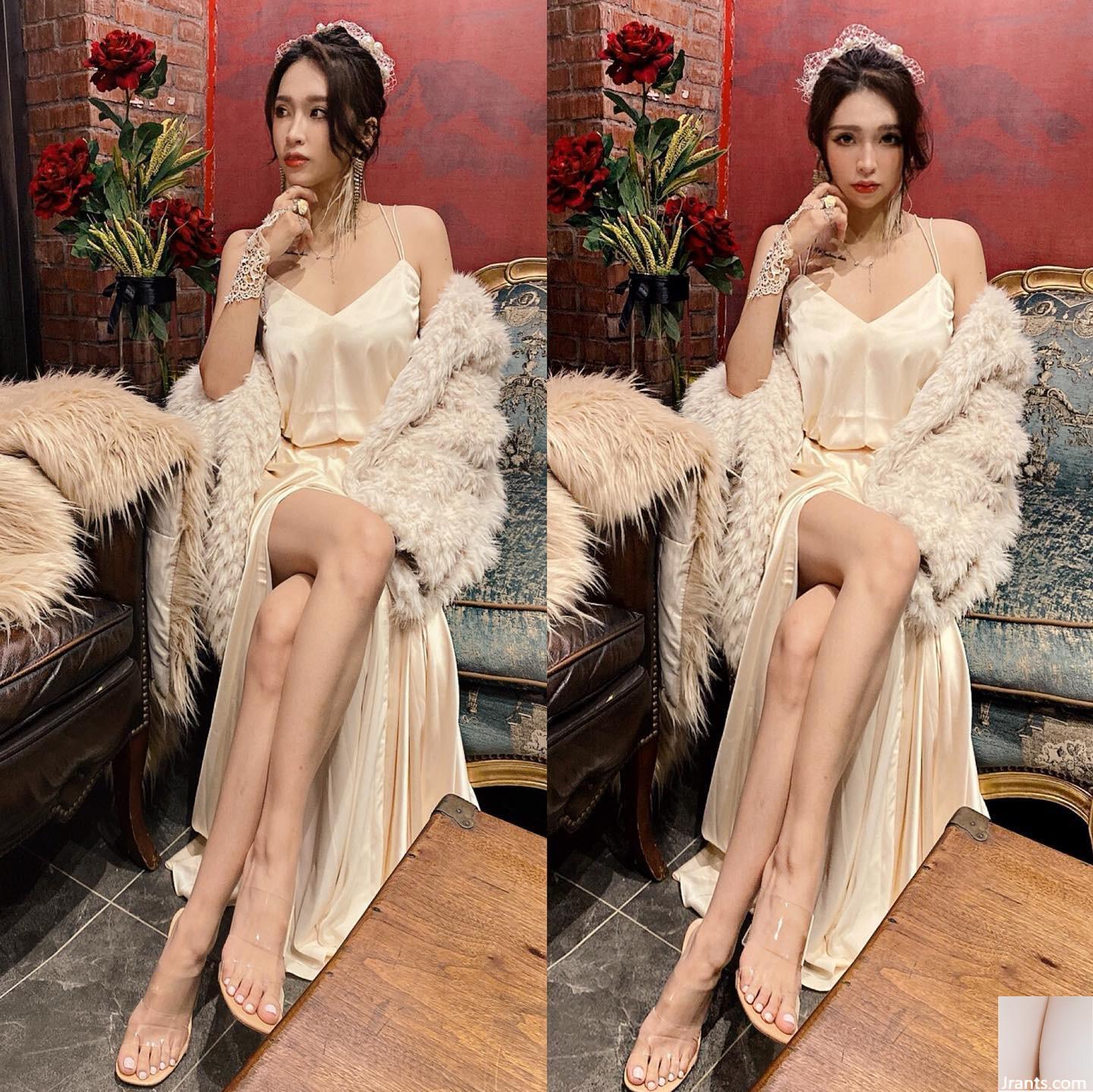 Khí chất tươi trẻ “Ruan Tang à na” không thể nhìn thấy đường cong khí chất (15P)