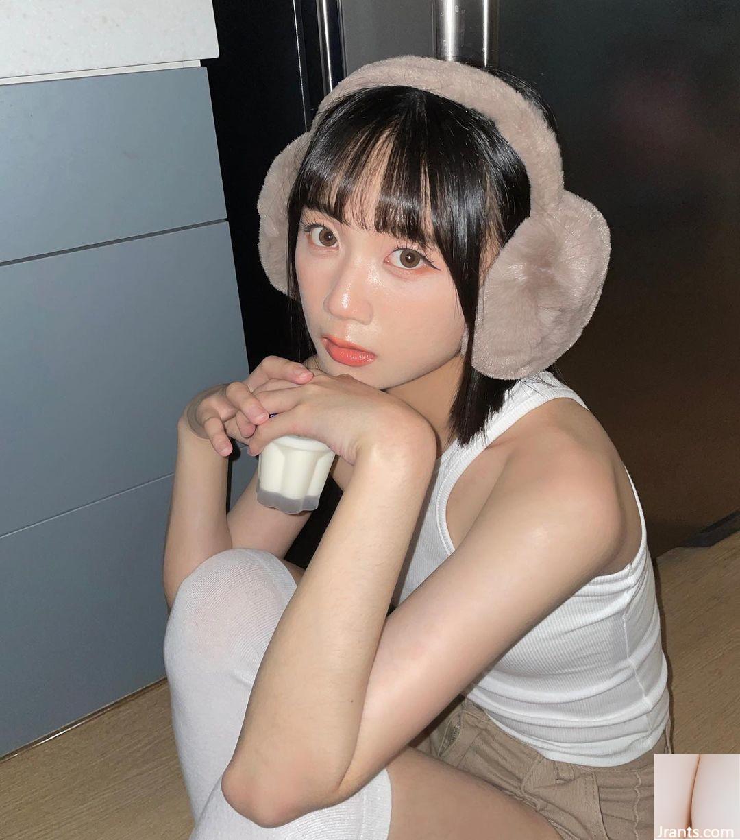 Đường cong quyến rũ “Nico Kyono” có vòng một đầy đặn và quá dữ dằn! - Ảnh 8