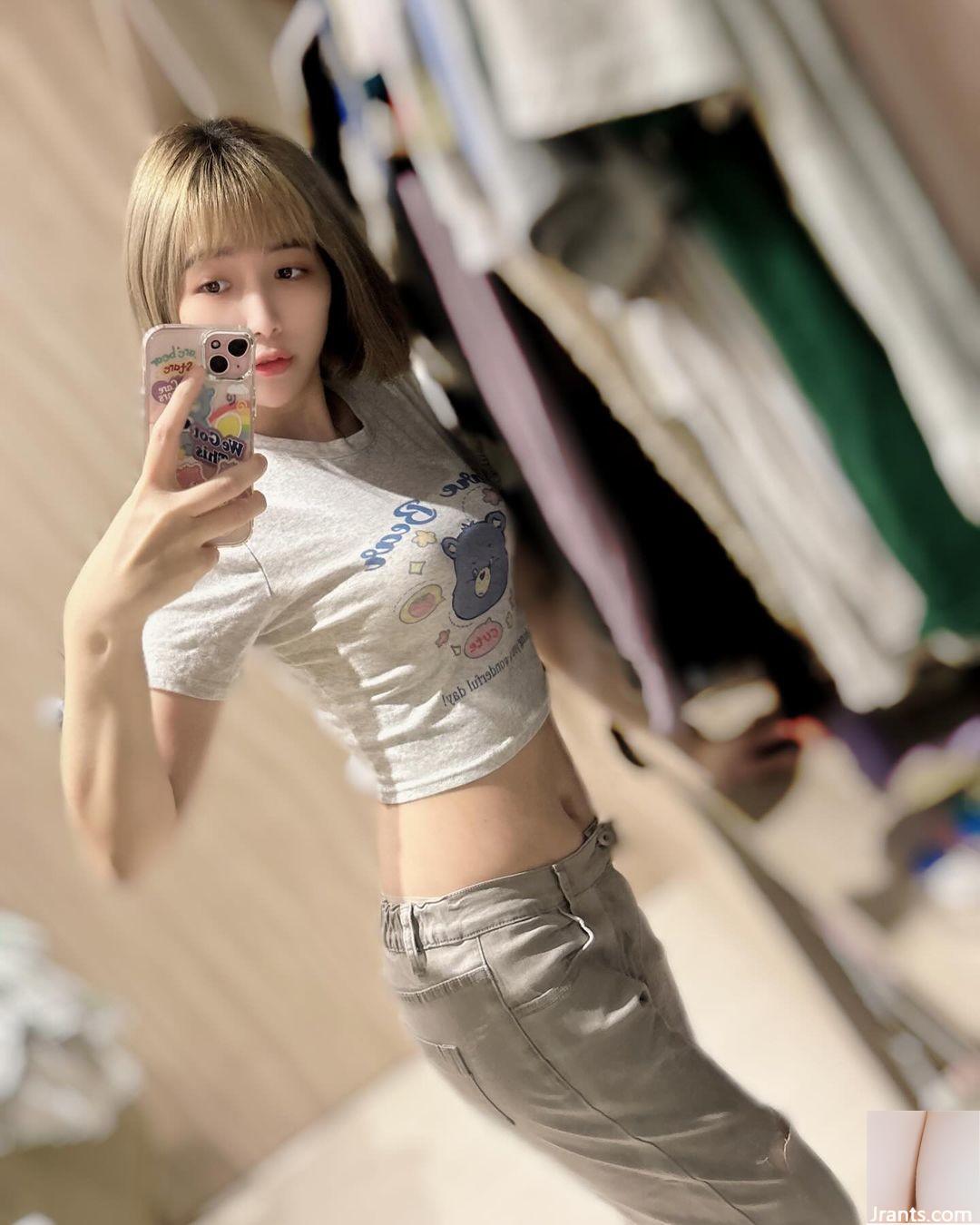 Gương mặt trẻ thơ Nhật Bản “An Maier” quyến rũ đến mức fan chửi bới (31P) - Ảnh 17