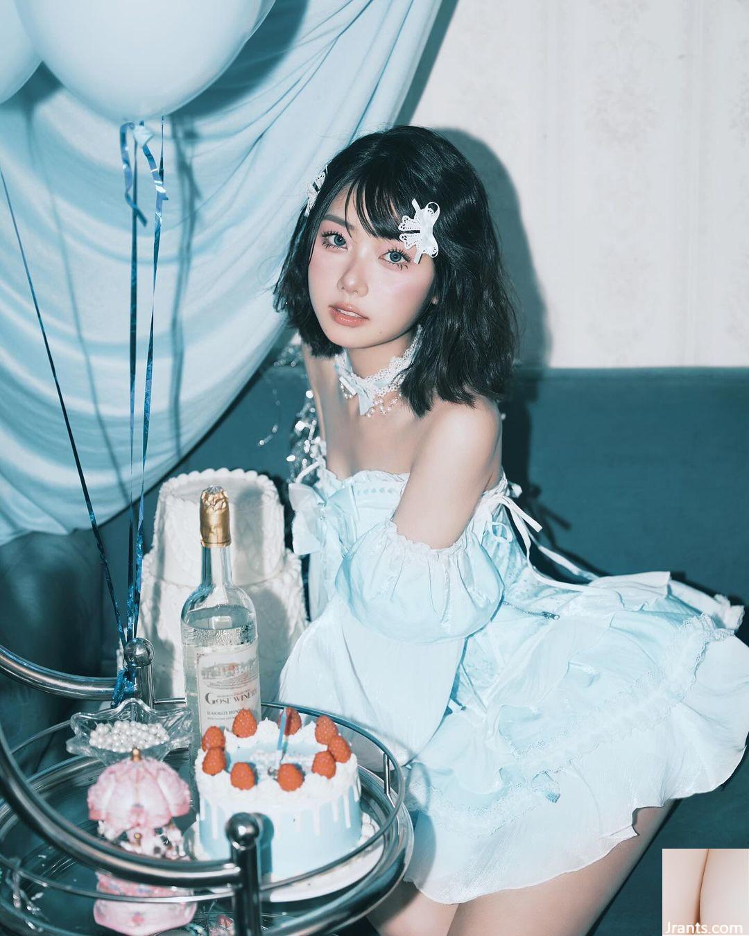 Cô gái dễ thương “Magical Girl Jijo Takeshi” yêu thẳng thắn với nụ cười ngọt ngào xa tận tầm mắt (20P) - Ảnh 16