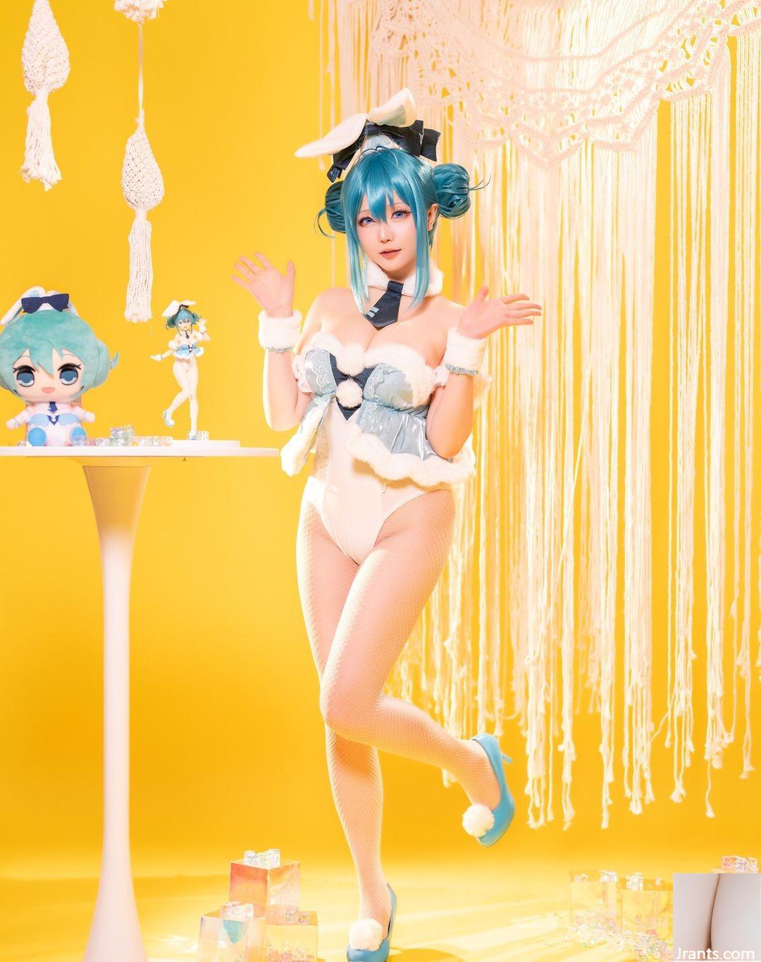 “Xingzhichichi” sở hữu thân hình xuất thần với bộ ngực căng tròn và đường cong khó cưỡng (33P) - Ảnh 24