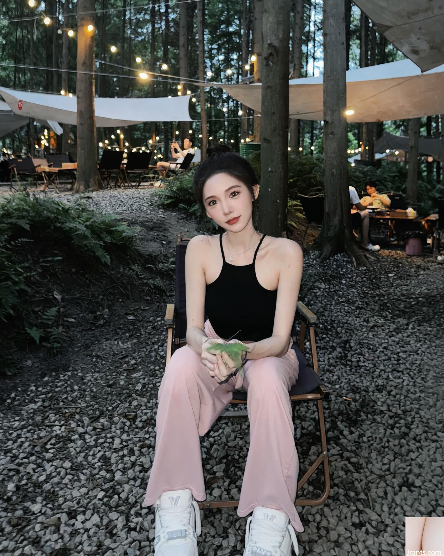 Người yêu dễ thương “Duyên dáng”, vẻ đẹp bọ cánh cứng với đường cong cơ thể thon thả (12P) - Ảnh 3