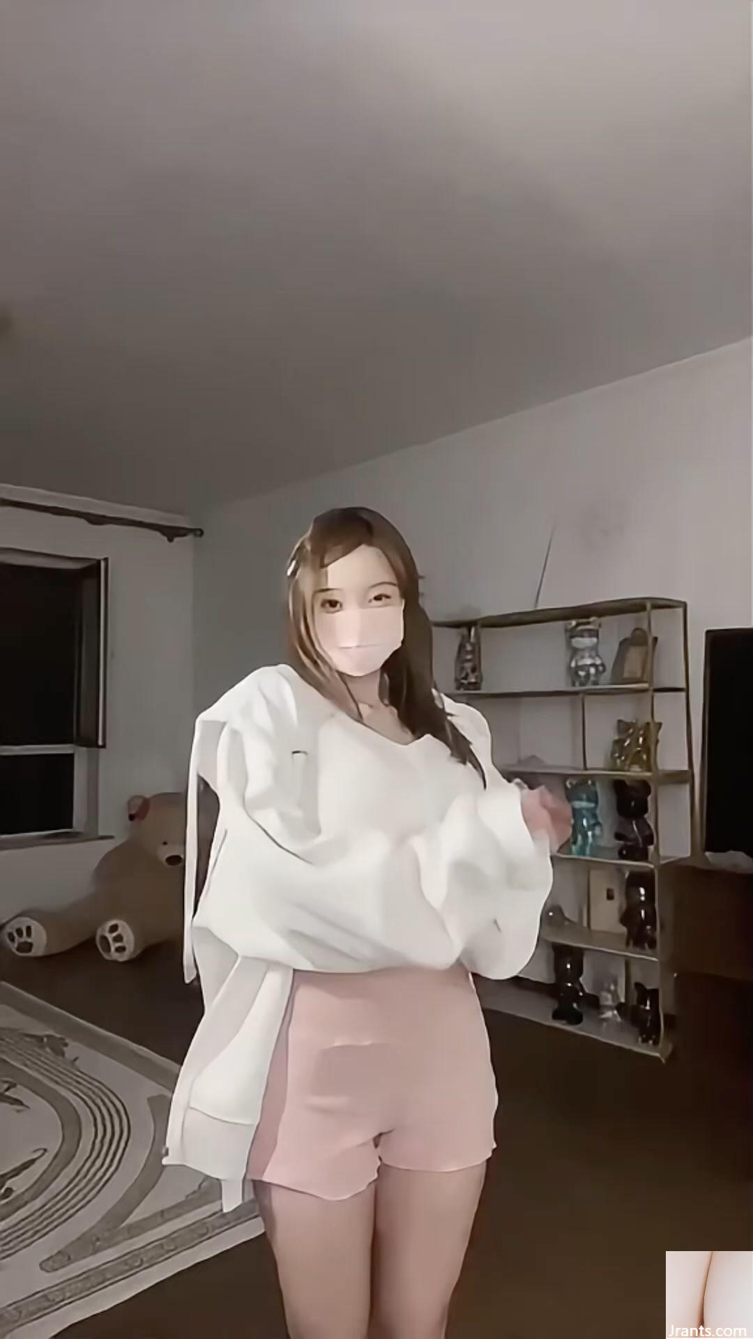 Vòng eo hoàn hảo “Rabbit Maini” sưởi ấm trái tim và đầy cám dỗ (36P) - Ảnh 36