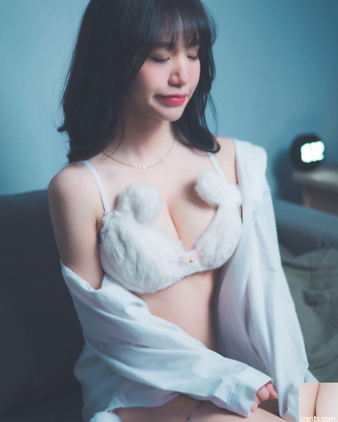 Cô gái ngọt ngào với thân hình nóng bỏng “Kisana Nainai” cực dễ thương và yêu ngay lập tức (30P) - Ảnh 6