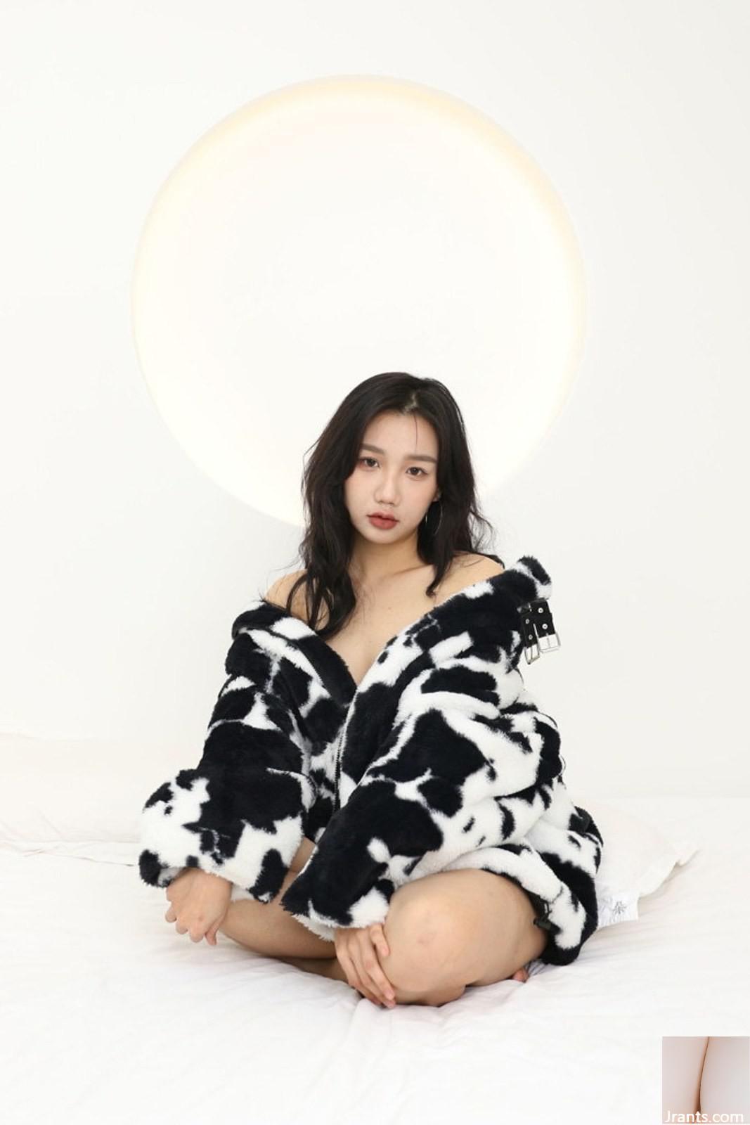 Bộ ảnh riêng tư người mẫu da trắng Trung Quốc-01(100P) - Ảnh 100