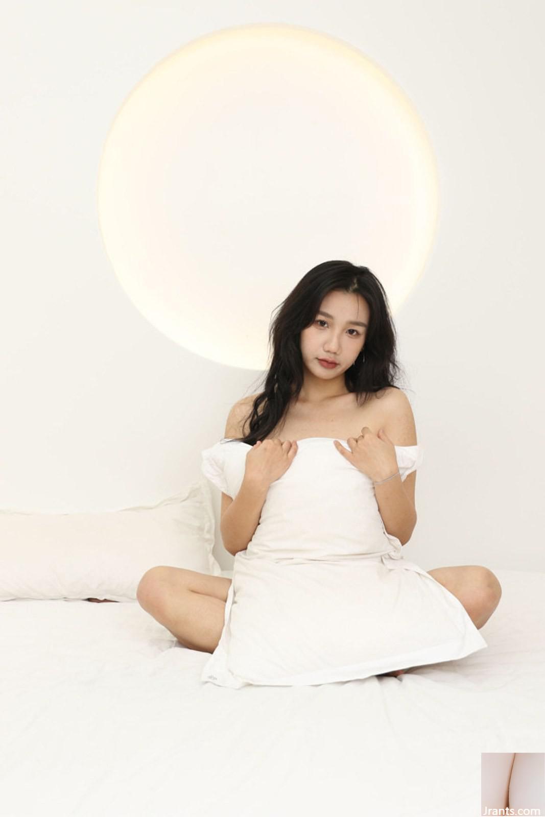 Bộ ảnh riêng tư người mẫu da trắng Trung Quốc-01(100P) - Ảnh 62