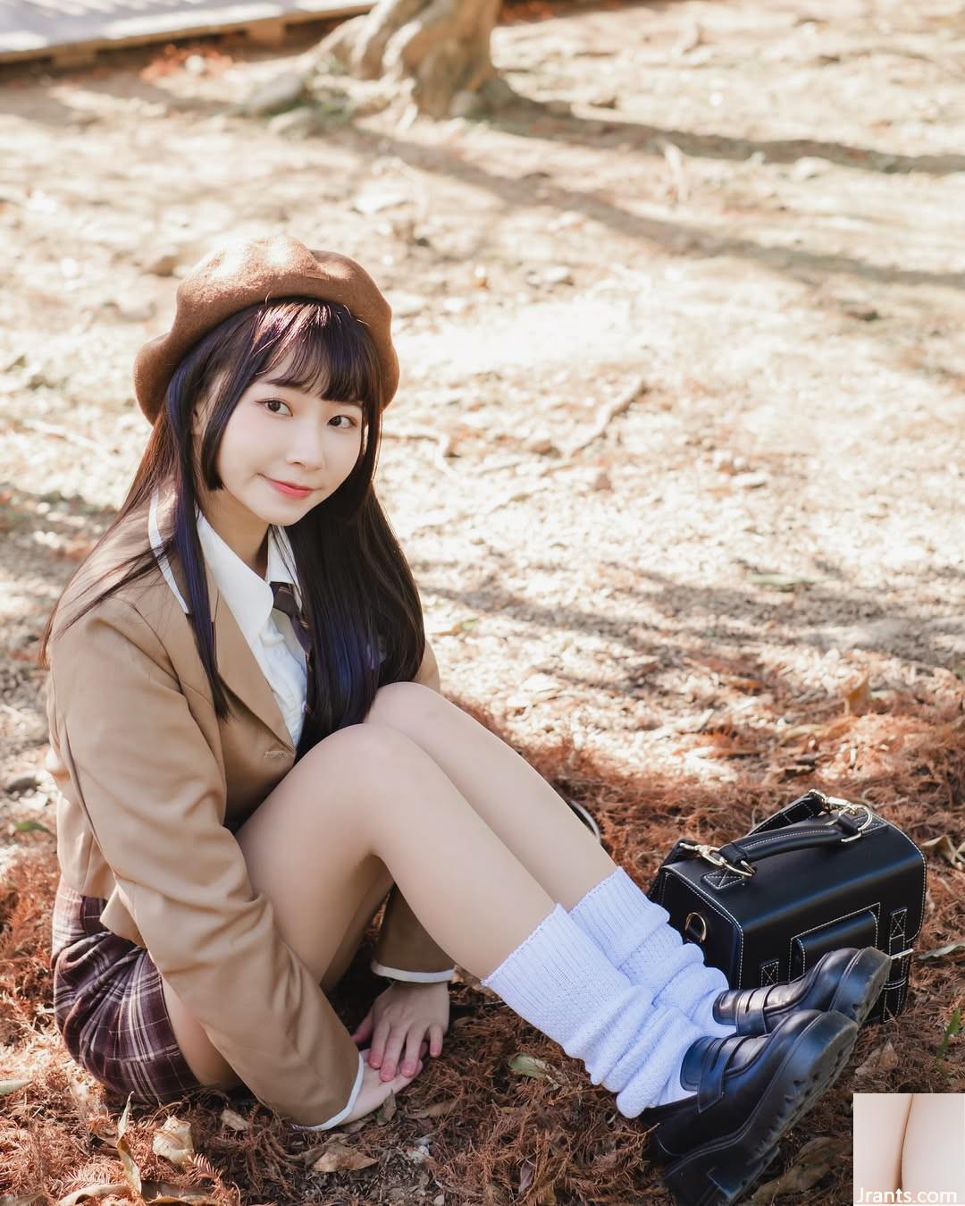 “Chen QQ” có khuôn mặt thanh tú, khuôn mặt ngọt ngào và dáng người rất quyến rũ (10P) - Ảnh 5