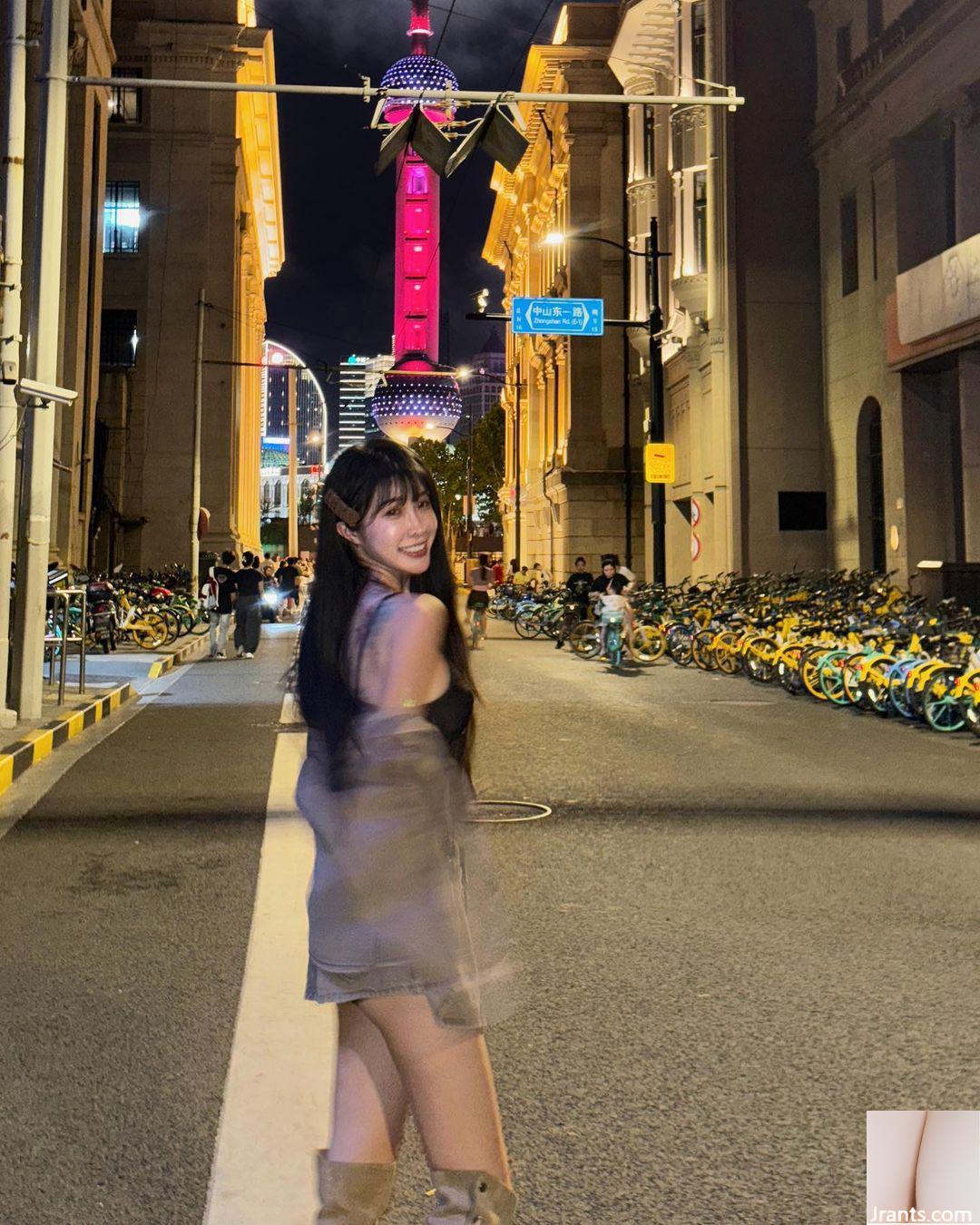 Thanh lịch và nóng bỏng! Rãnh sâu trắng như tuyết của “Li Xiangning Phoebe” siêu hấp dẫn (25P) - Ảnh 18