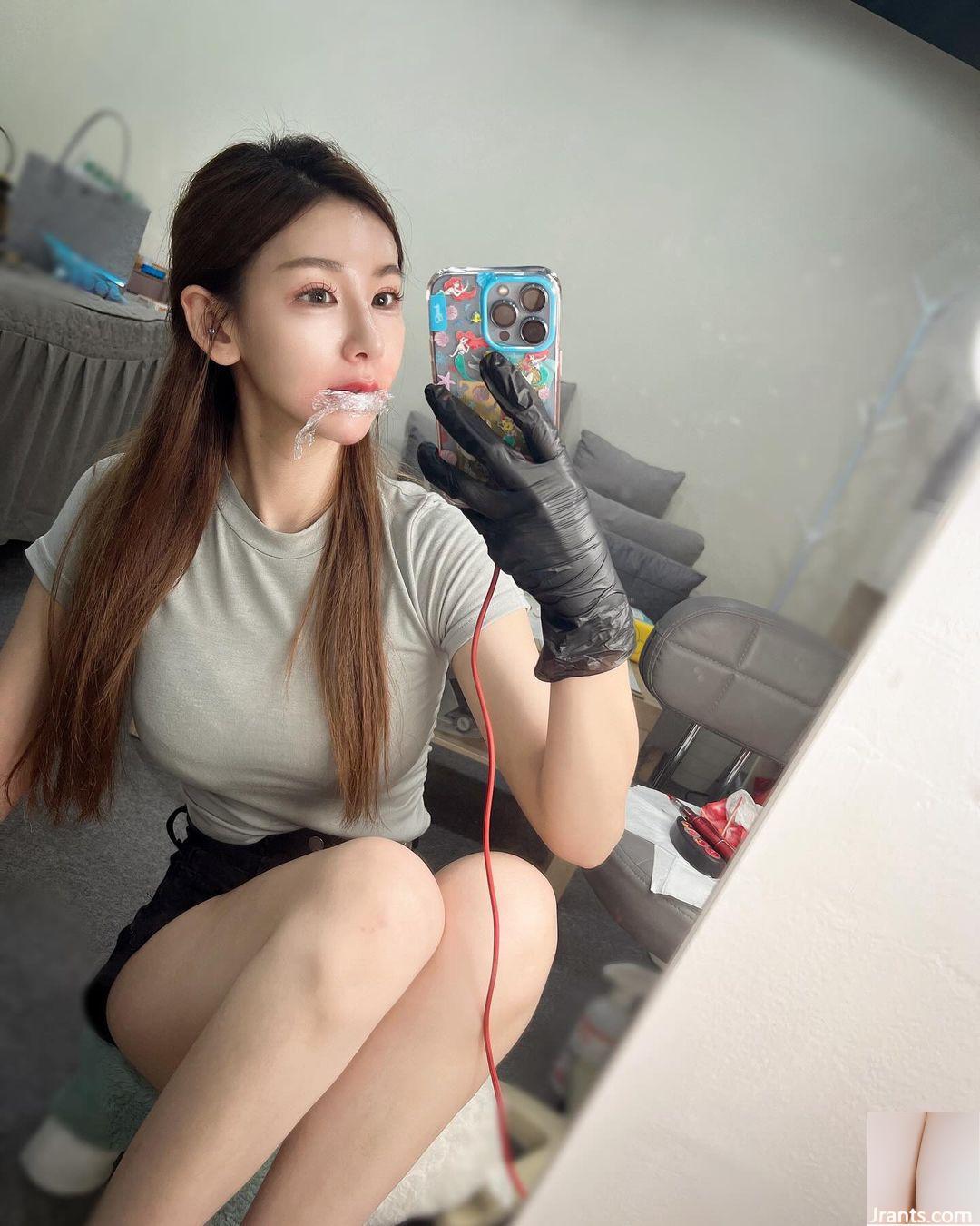 Vòng một gợn sóng và vòng eo săn chắc của cô gái ngực nóng tính “Rei” quá gợi cảm (29P) - Ảnh 27