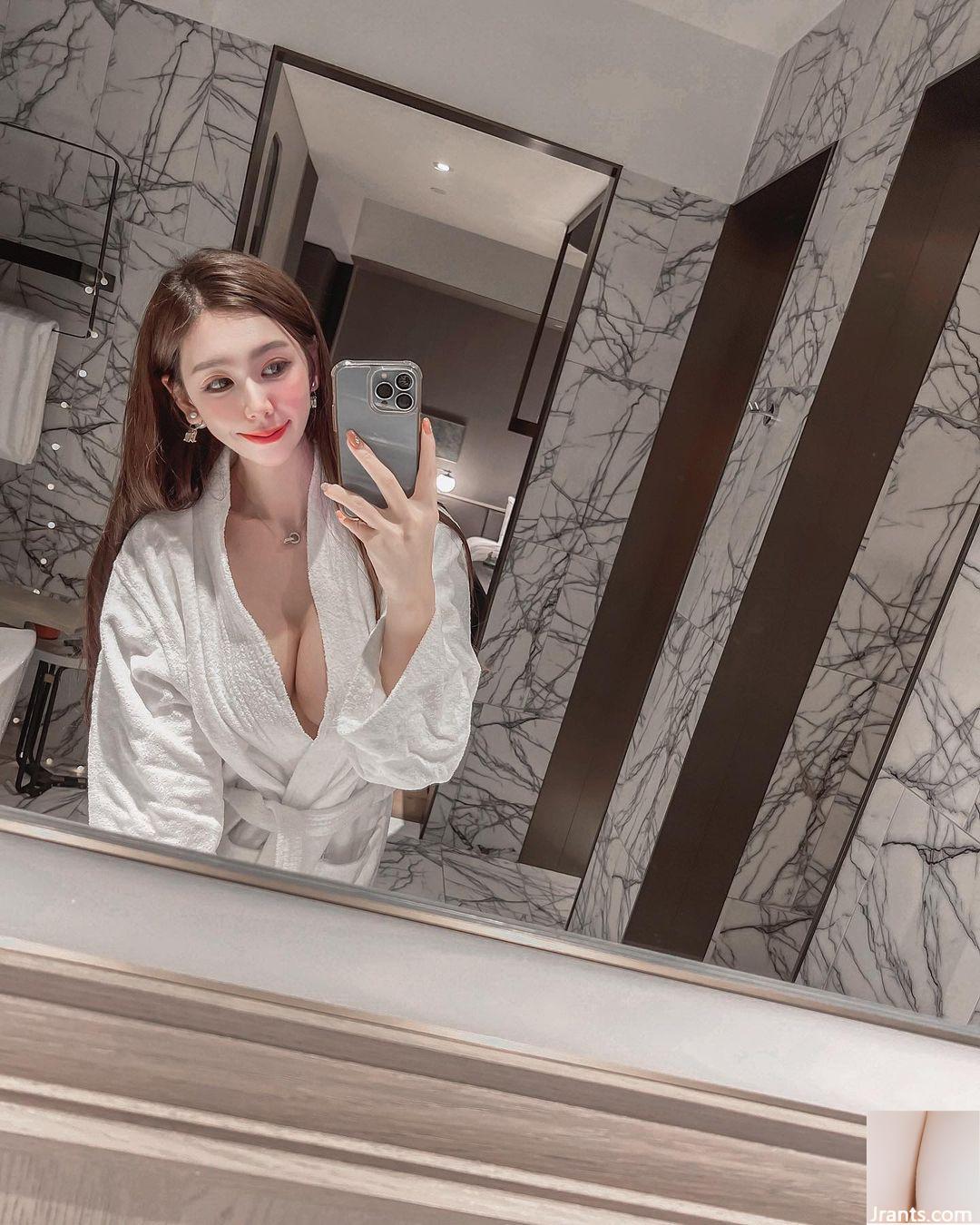 Vòng một gợn sóng và vòng eo săn chắc của cô gái ngực nóng tính “Rei” quá gợi cảm (29P) - Ảnh 4