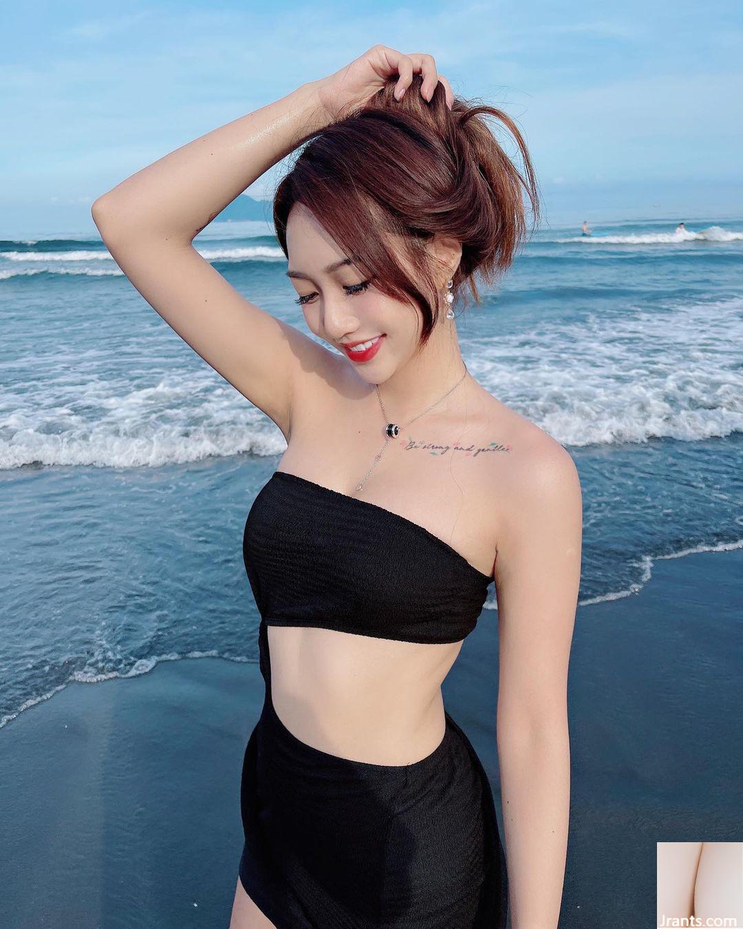 Người nổi tiếng nóng bỏng trên Internet “Xuanxuan syuan” có thân hình trắng nõn và dịu dàng, quyến rũ đến mức không thể cưỡng lại (38P) - Ảnh 24