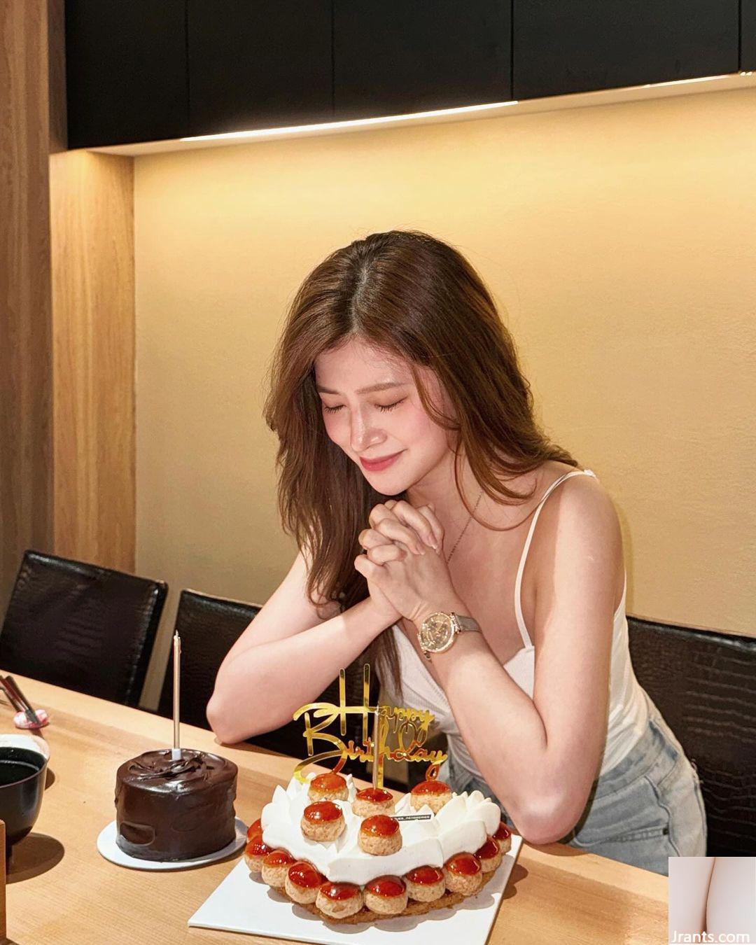 “Lilian” có khuôn mặt thiên thần có dáng chuẩn và không thể giấu được vòng một cuồn cuộn (28P) - Ảnh 17