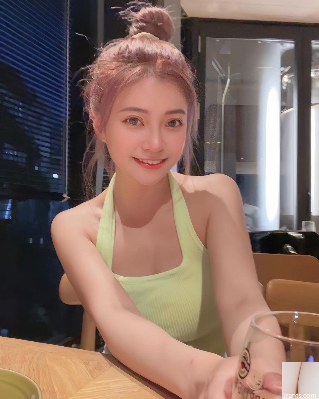 “Lilian” có khuôn mặt thiên thần có dáng chuẩn và không thể giấu được vòng một cuồn cuộn (28P) - Ảnh 22