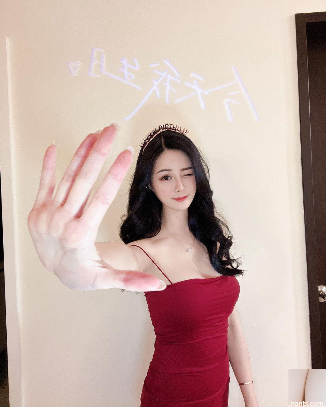 Đường cong quyến rũ của mỹ nhân trống rỗng “Meng Ge” khơi dậy làn sóng đói khát (31P) - Ảnh 12