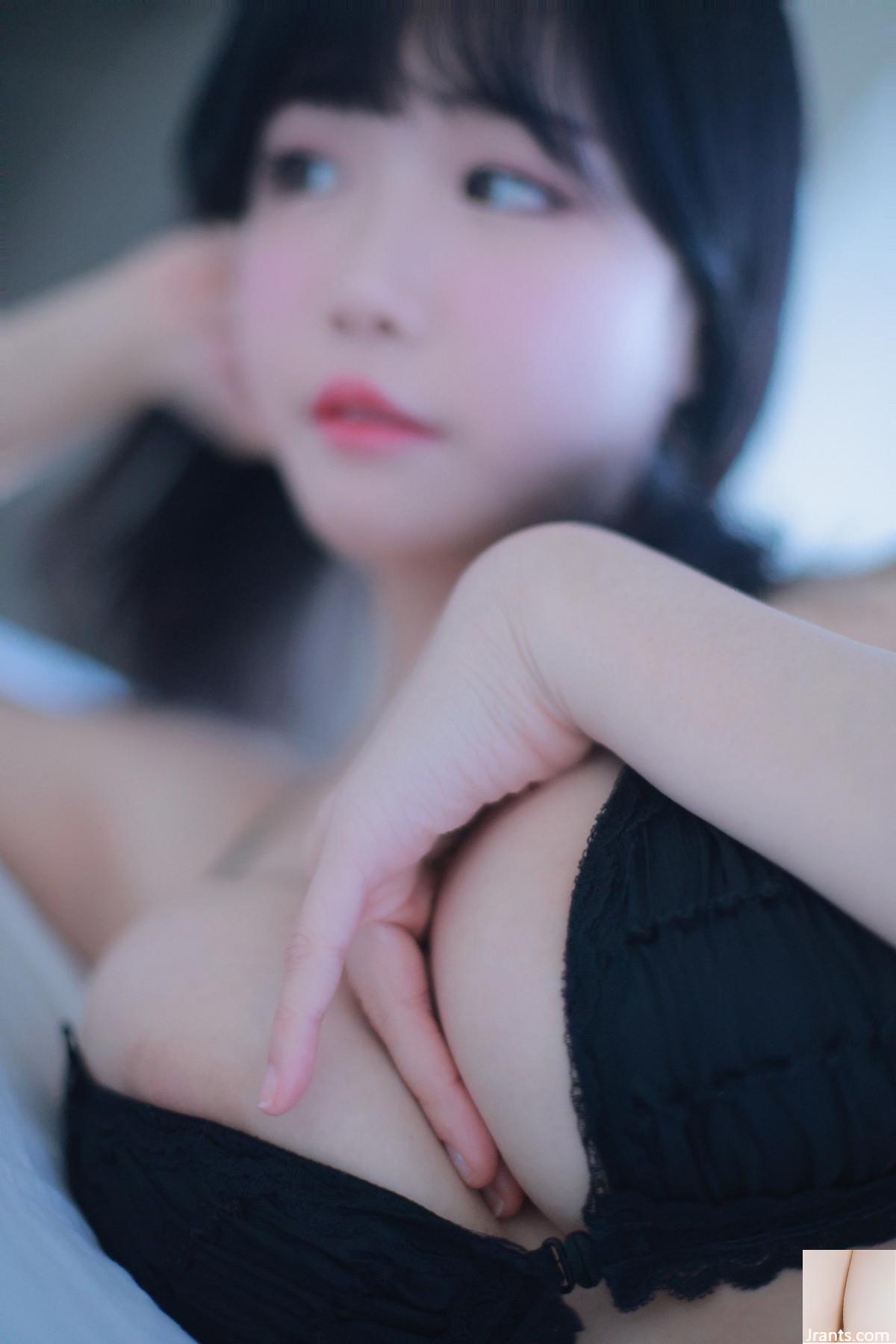 (Tên Addielyn là ㄈ|) Đường cong lồi lõm khiến fan muốn lại gần nhưng lại sợ mất kiểm soát (51P) - Ảnh 39