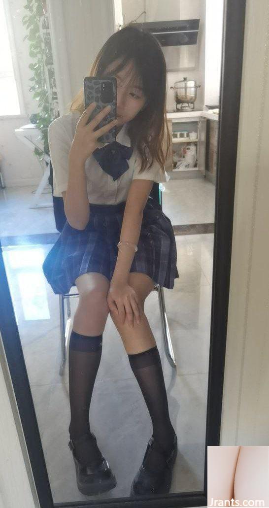 Dấu răng trên cổ(43P) - Ảnh 2